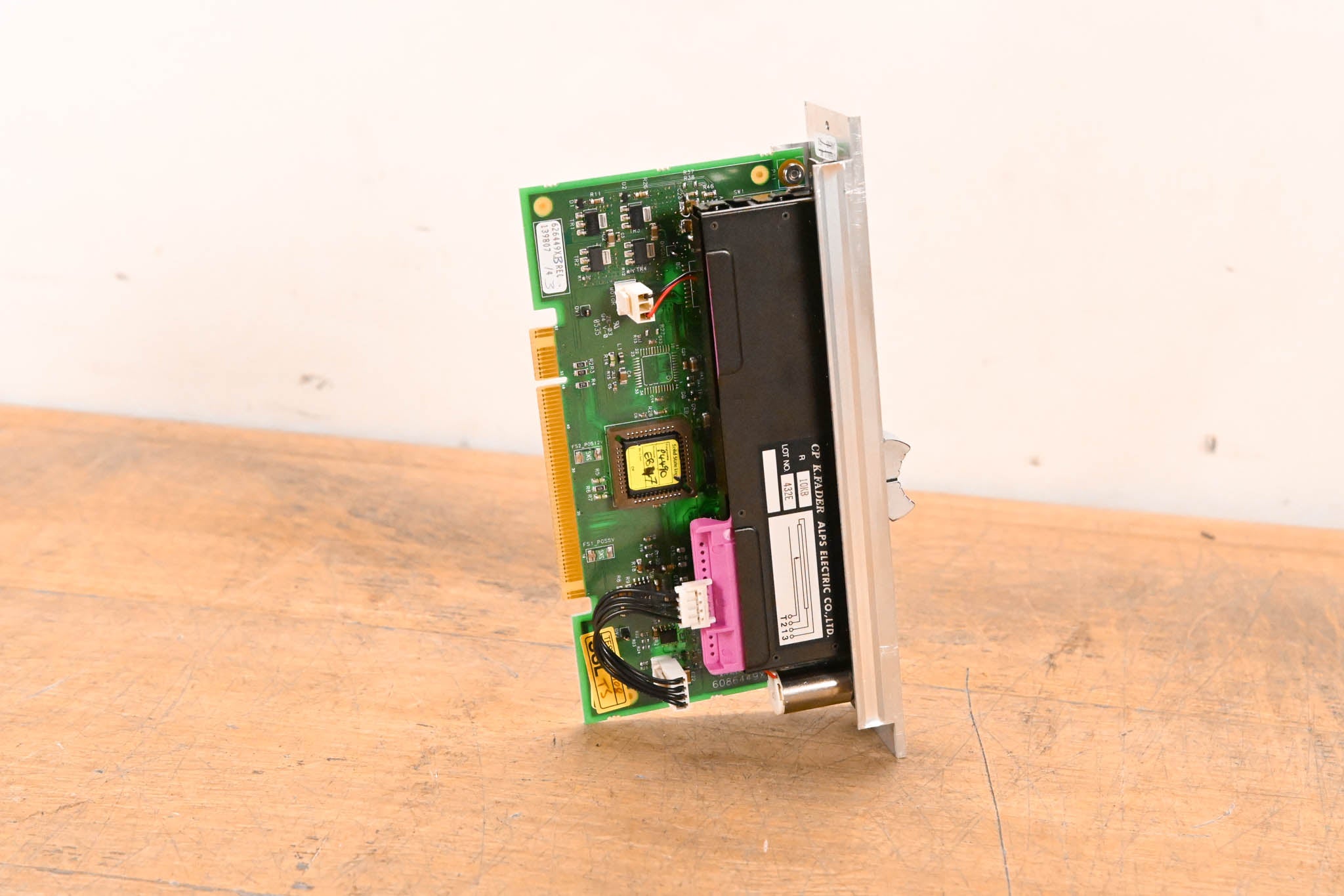 Solid State Logic C300 HD Motorized Fader Module – ALPS K-Fader Assembly