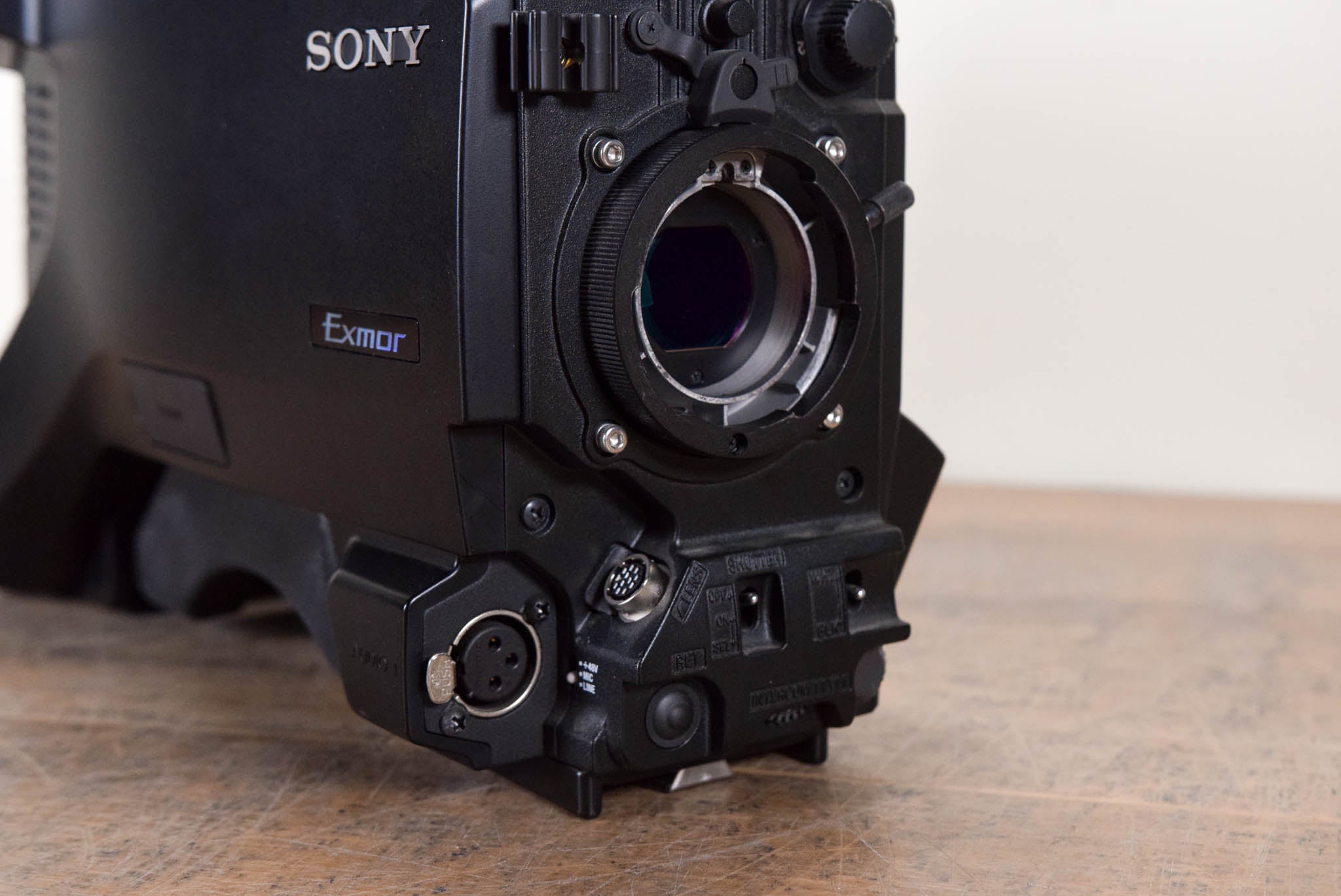 Sony HXC-D70 HD Color Camera Body