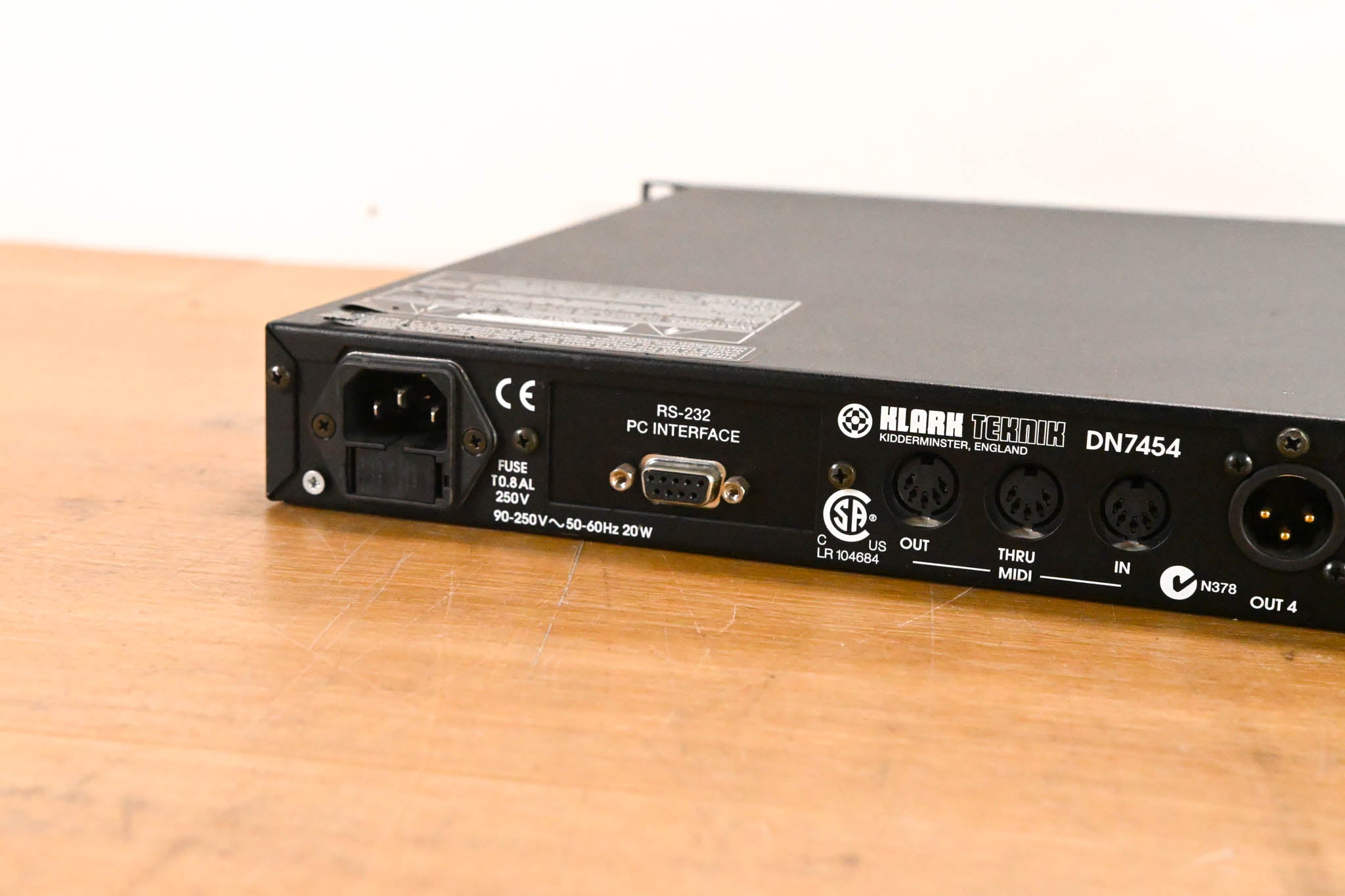 Klark Teknik DN7454 2-input / 4-output Delay with EQ and Dynamics
