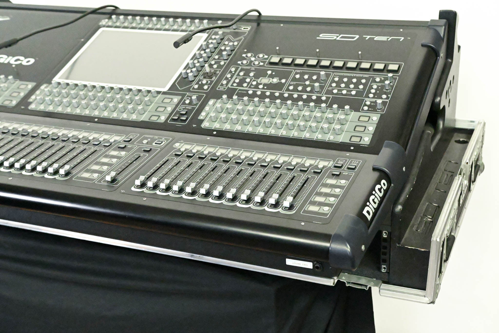 DiGiCo SD10 Digital Mixing Console w/ Waves Card, ST Optical & Road Case