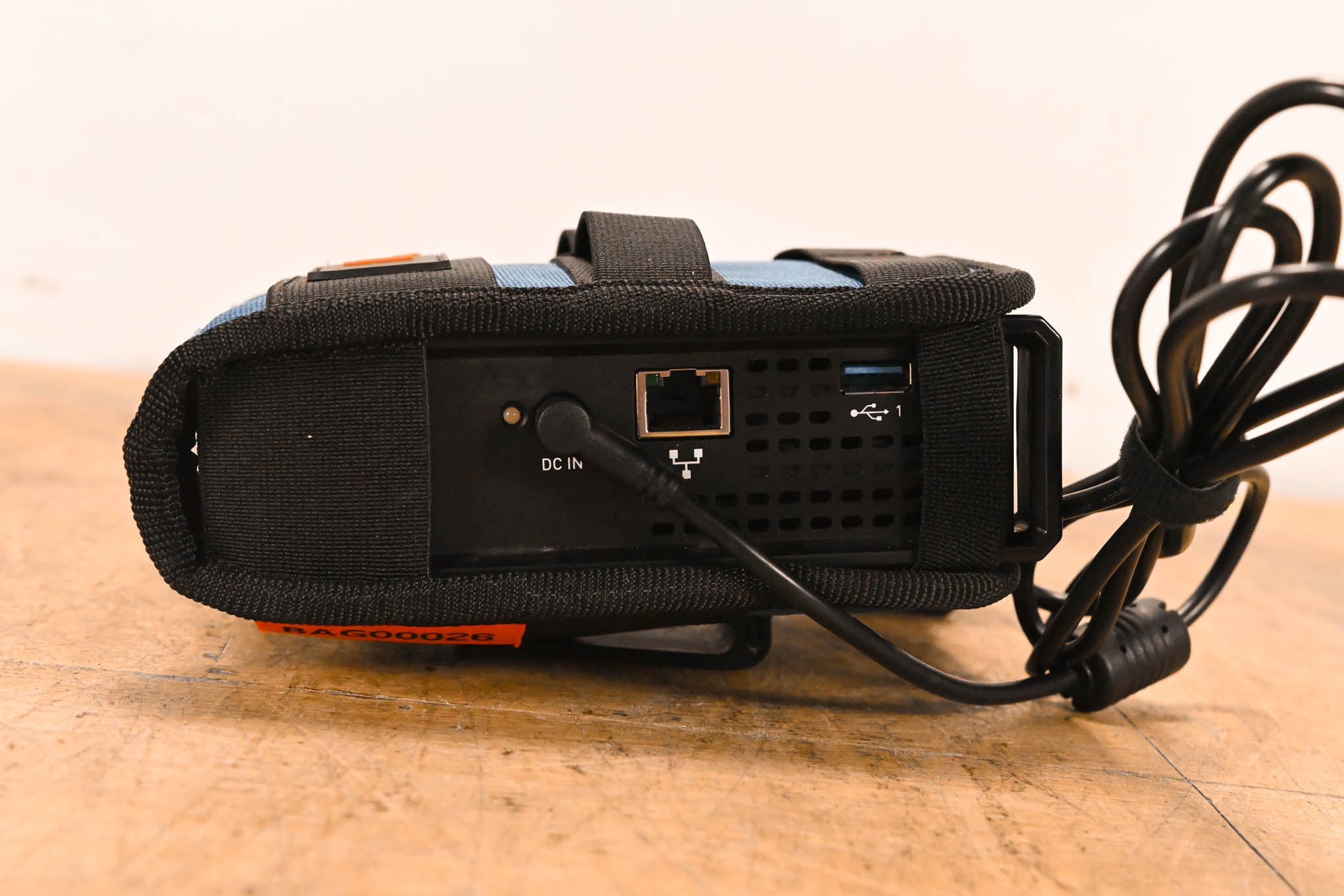 LiveU LU200 Camera-Mount Unit w/ SDI/HDMI Inputs