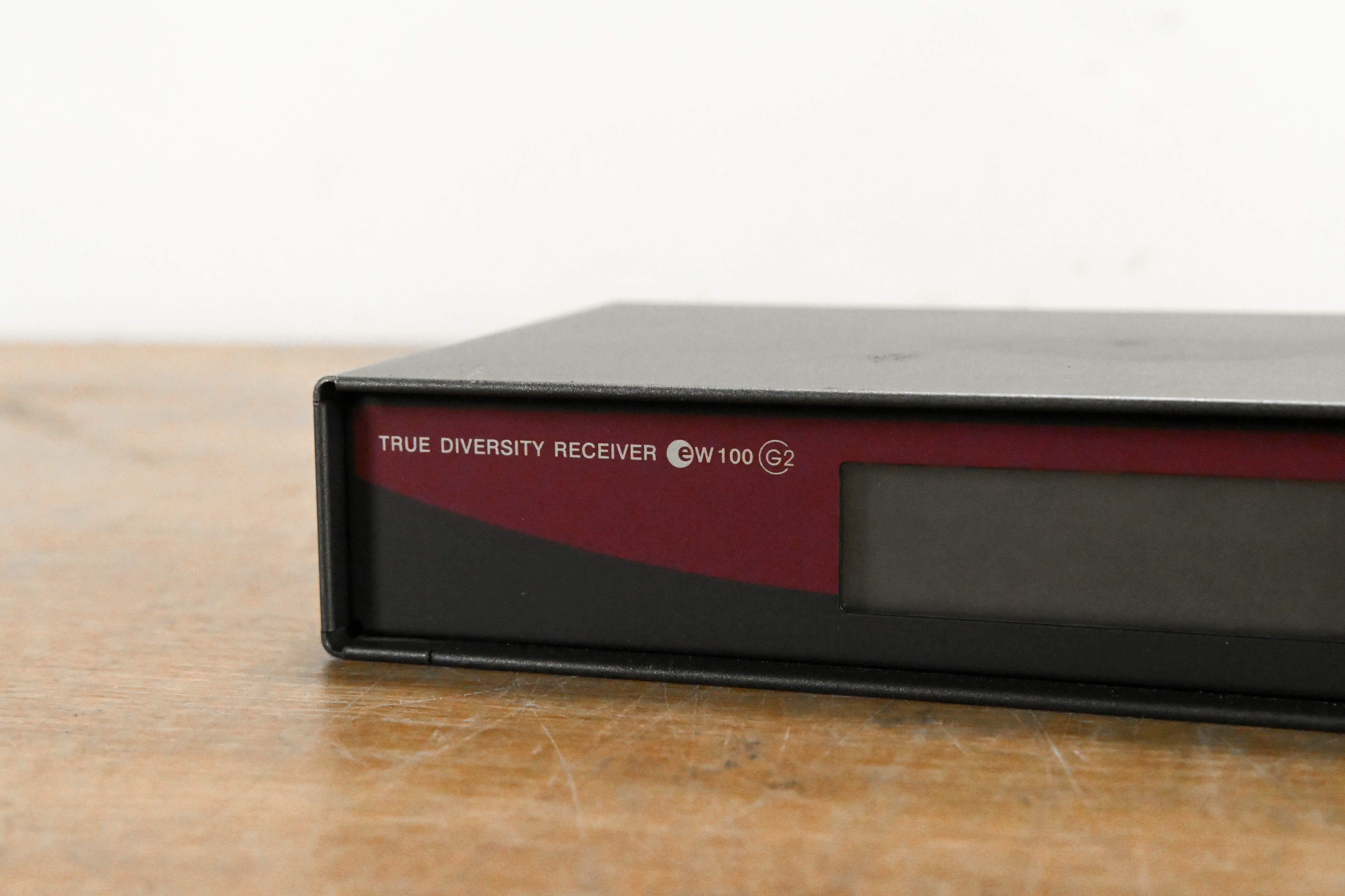 Sennheiser EM 100 G2 Wireless Receiver - 518-554 MHz (NO POWER SUPPLY)