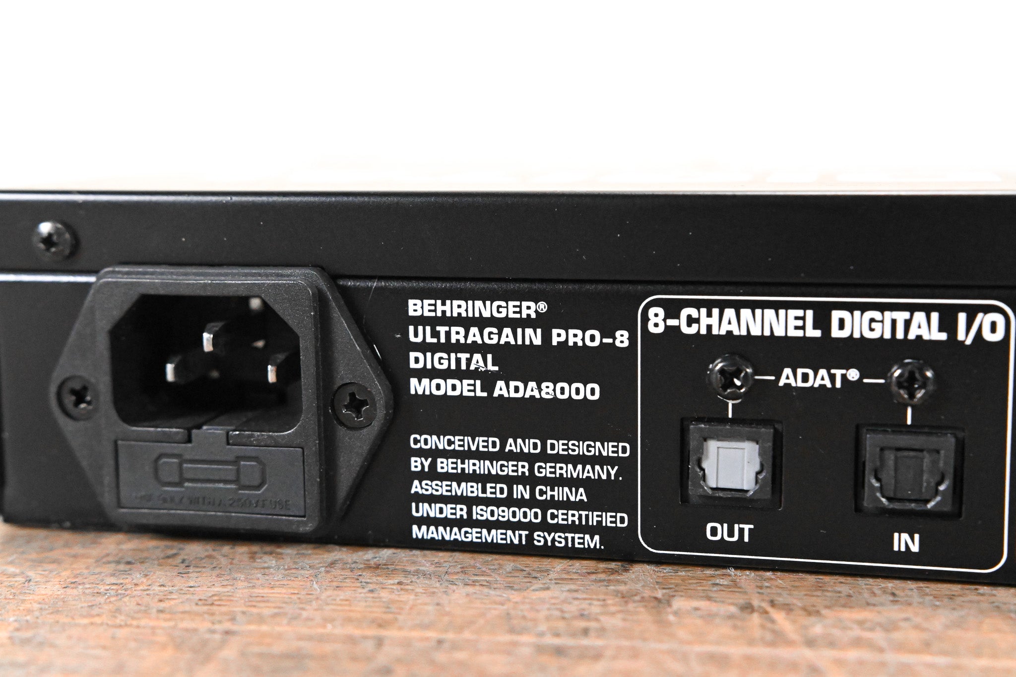 Behringer ADA8000 ULTRAGAIN PRO-8 8-Channel Mic Preamp/Converter