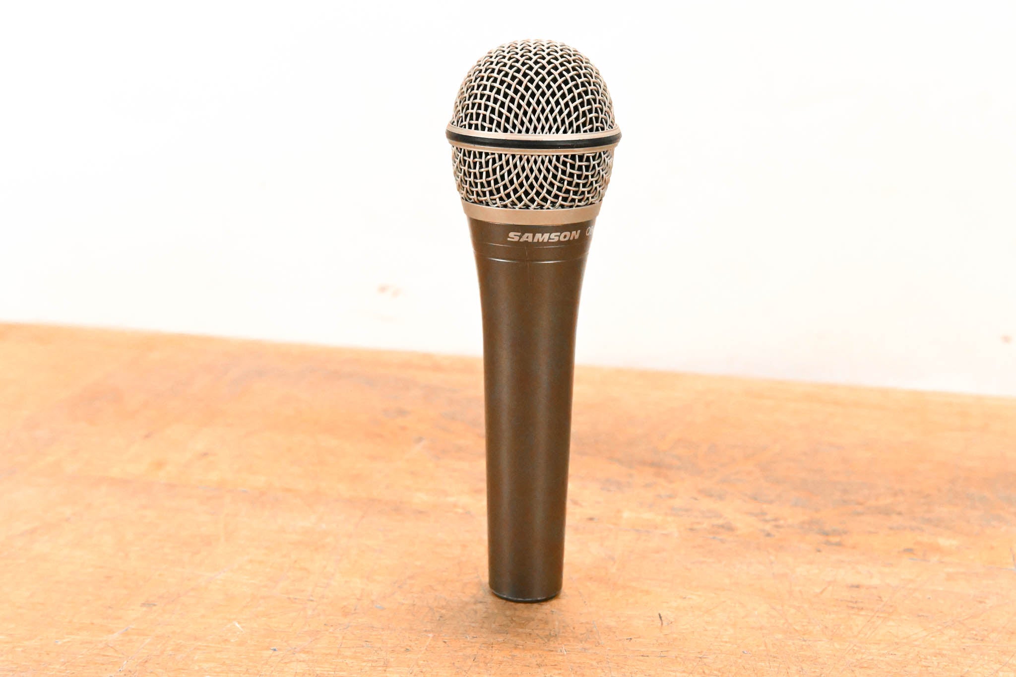 Samson Q8x Supercardioid Dynamic Microphone