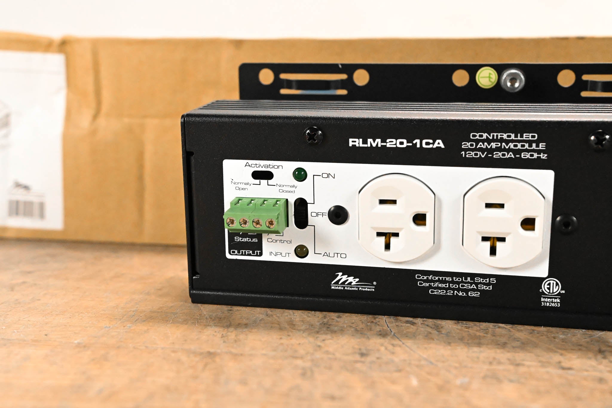 Middle Atlantic RLM-20-1CA MPR Module 20A, Controlled Stand-Alone