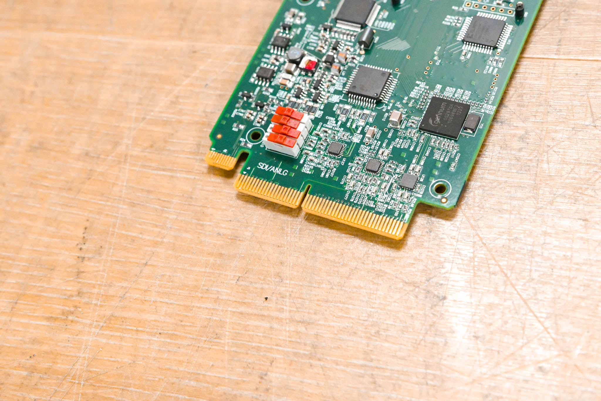 Cobalt 9821 HD/SD-SDI IO Downconverter Card