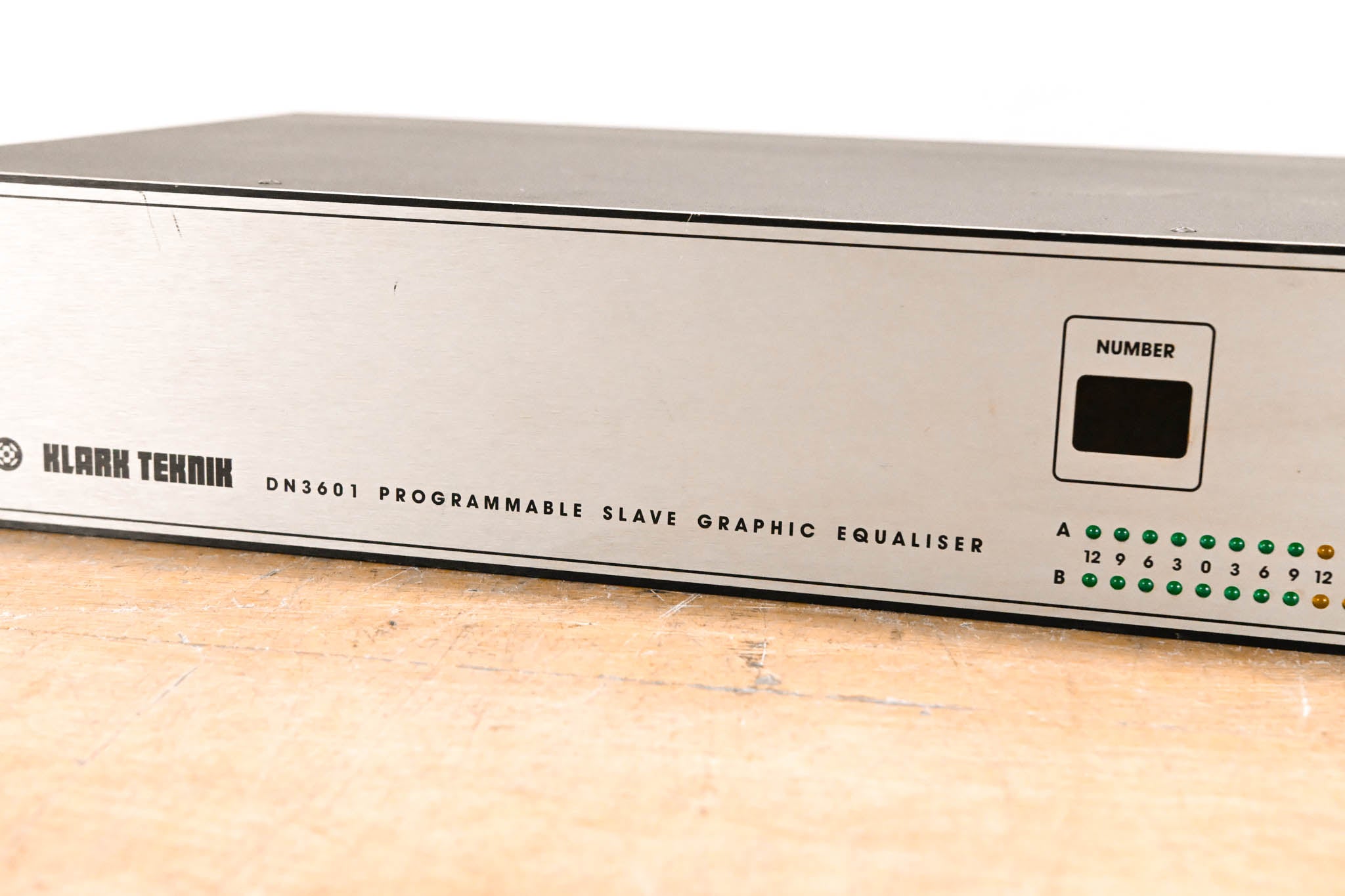 Klark Teknik DN3601 Programmable Slave Graphic Equalizer
