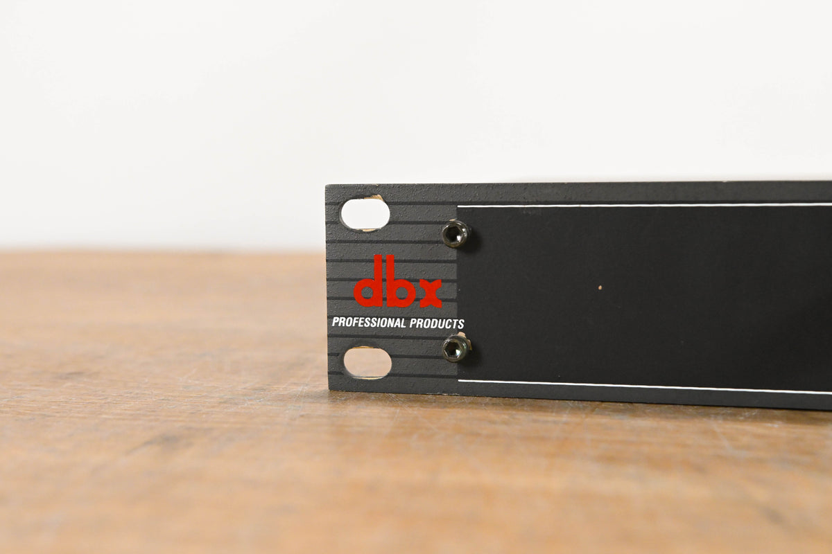 dbx 223 Stereo 2-Way / Mono 3-Way Crossover