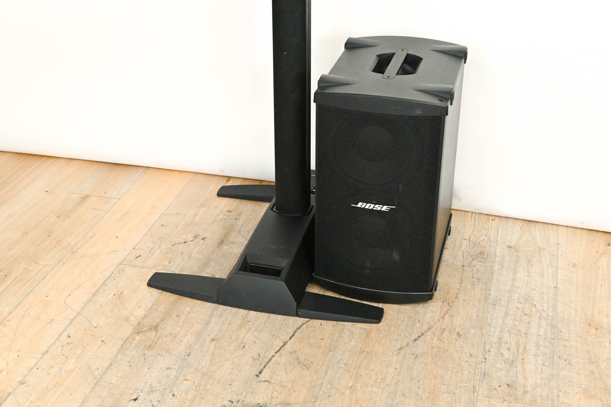 Bose L1 Model II with B2 Bass Module - Portable PA System