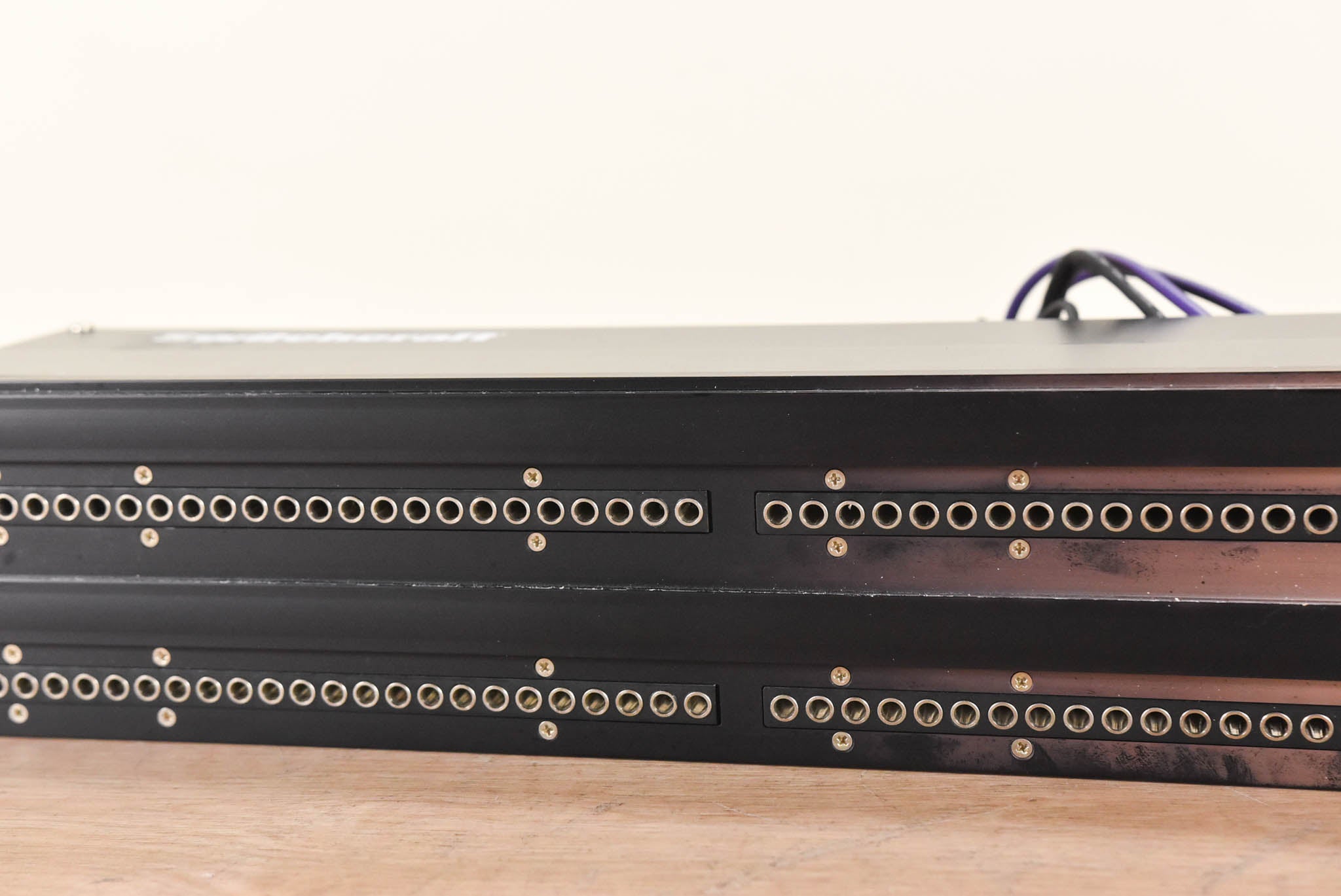 Switchcraft TTP96K3NN 2U 96-Position Patch Panel