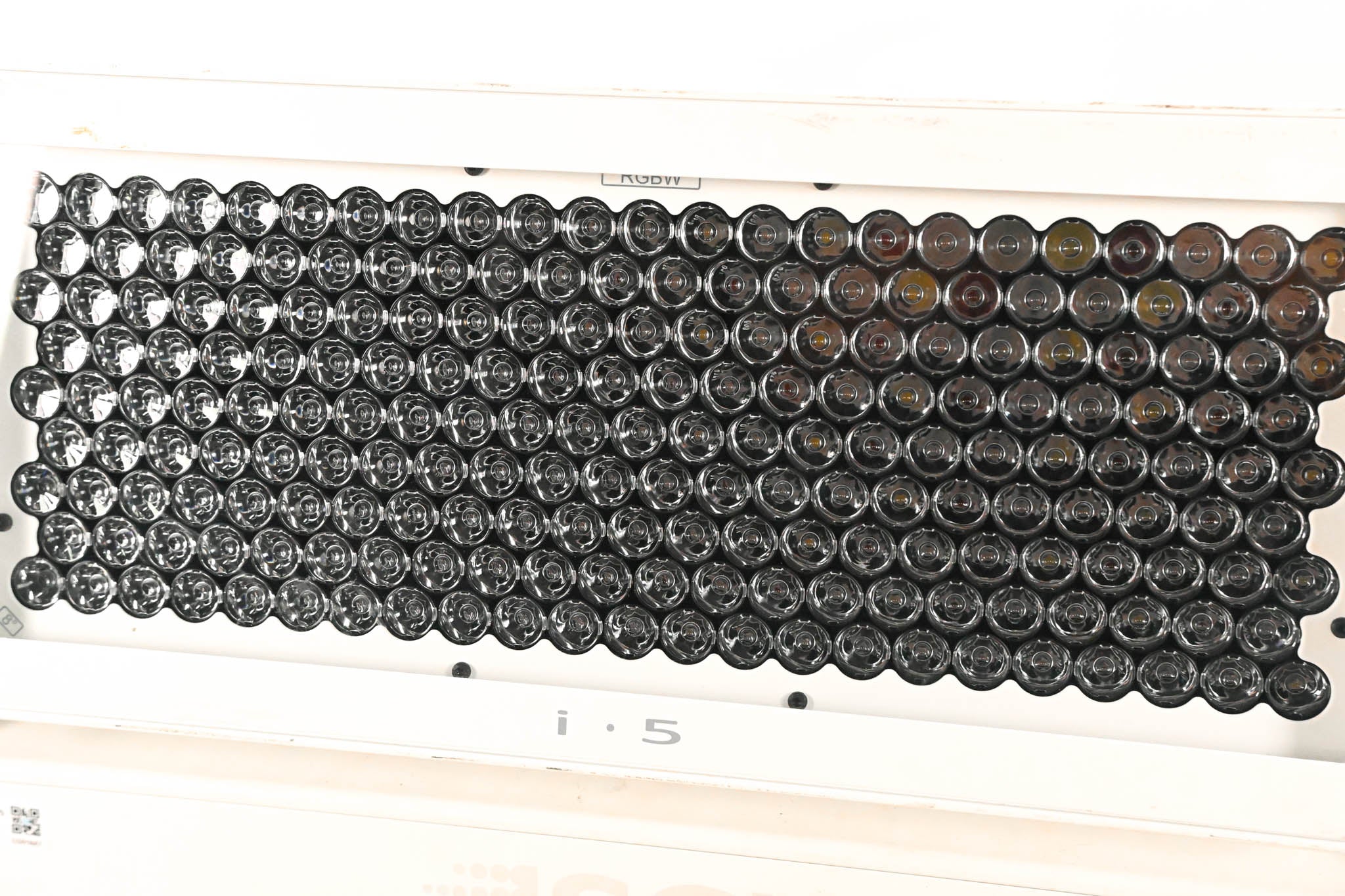 SGM i·5 RGBW POI Outdoor LED Wash Light