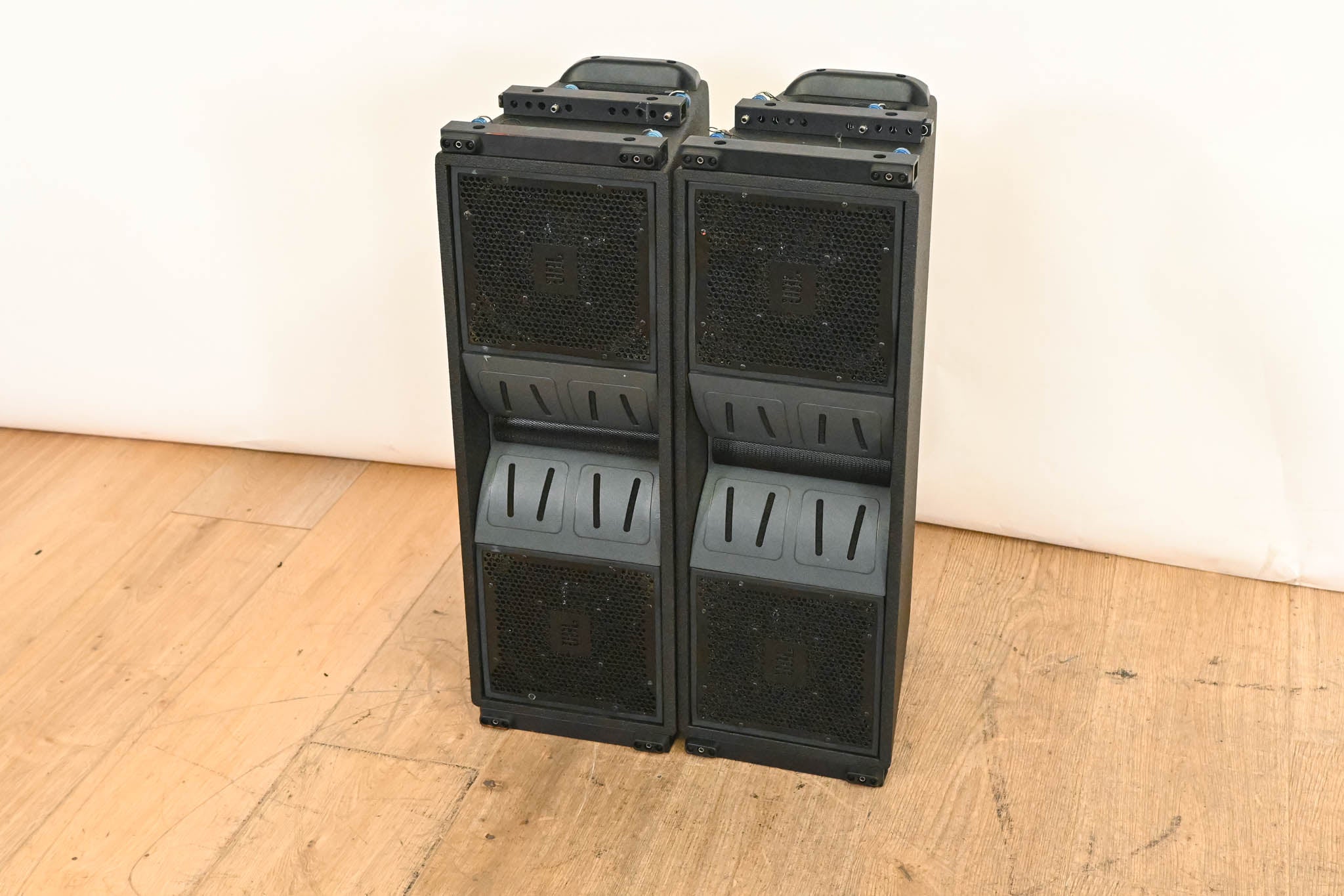 JBL VT4886 Dual 6.5" Passive Compact Line Array Loudspeakers (PAIR)