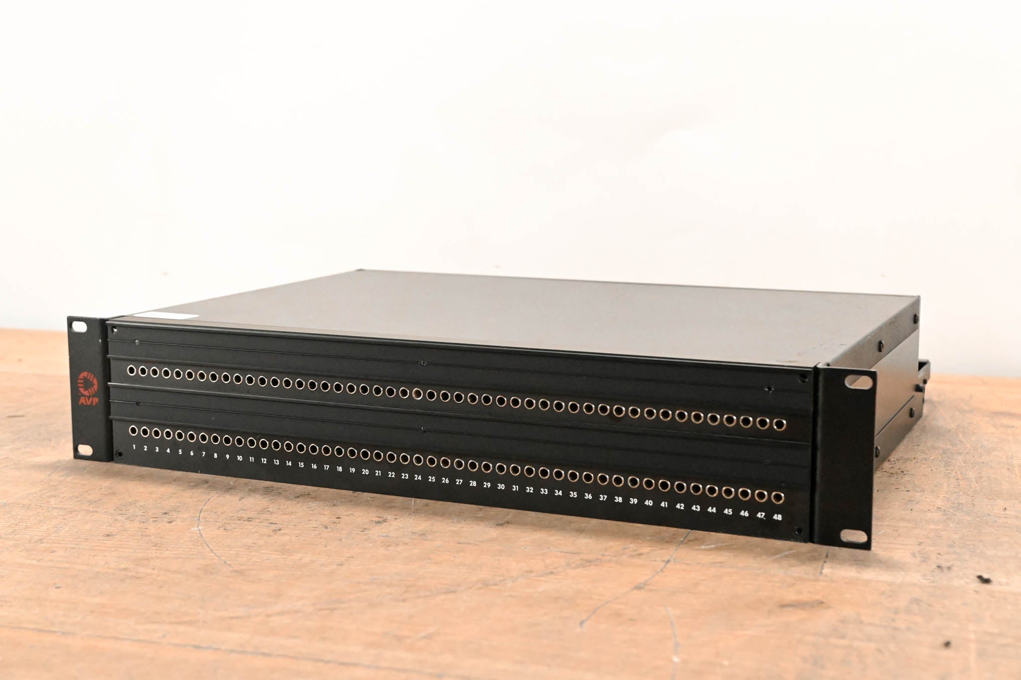 AVP RPT96 Series 2x48 2RU TT Patchbay