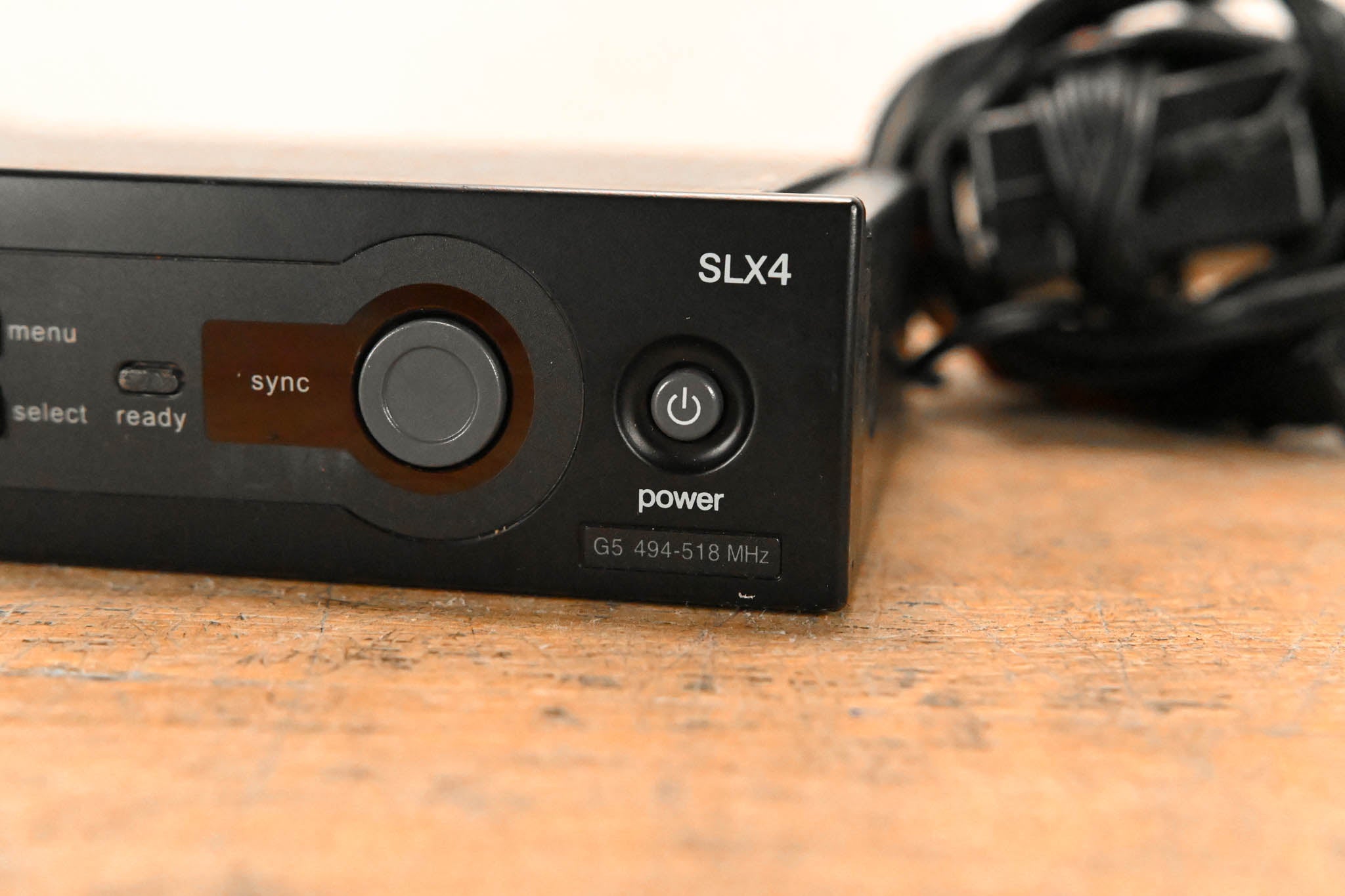 Shure SLX4 Wireless Receiver - G5 Band: 494-518 MHz