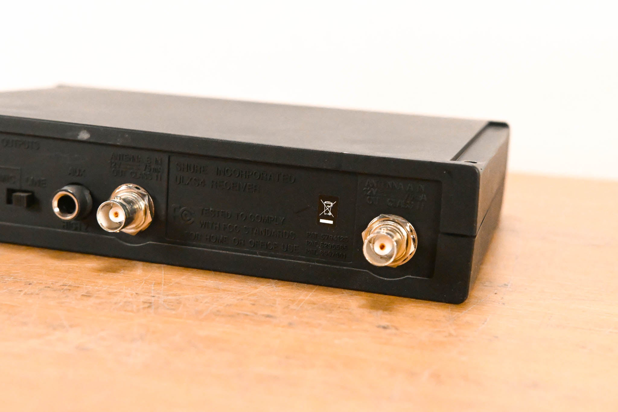 Shure ULXS24/58 Handheld Wireless System - 470-506 MHz (NO POWER SUPPLY)