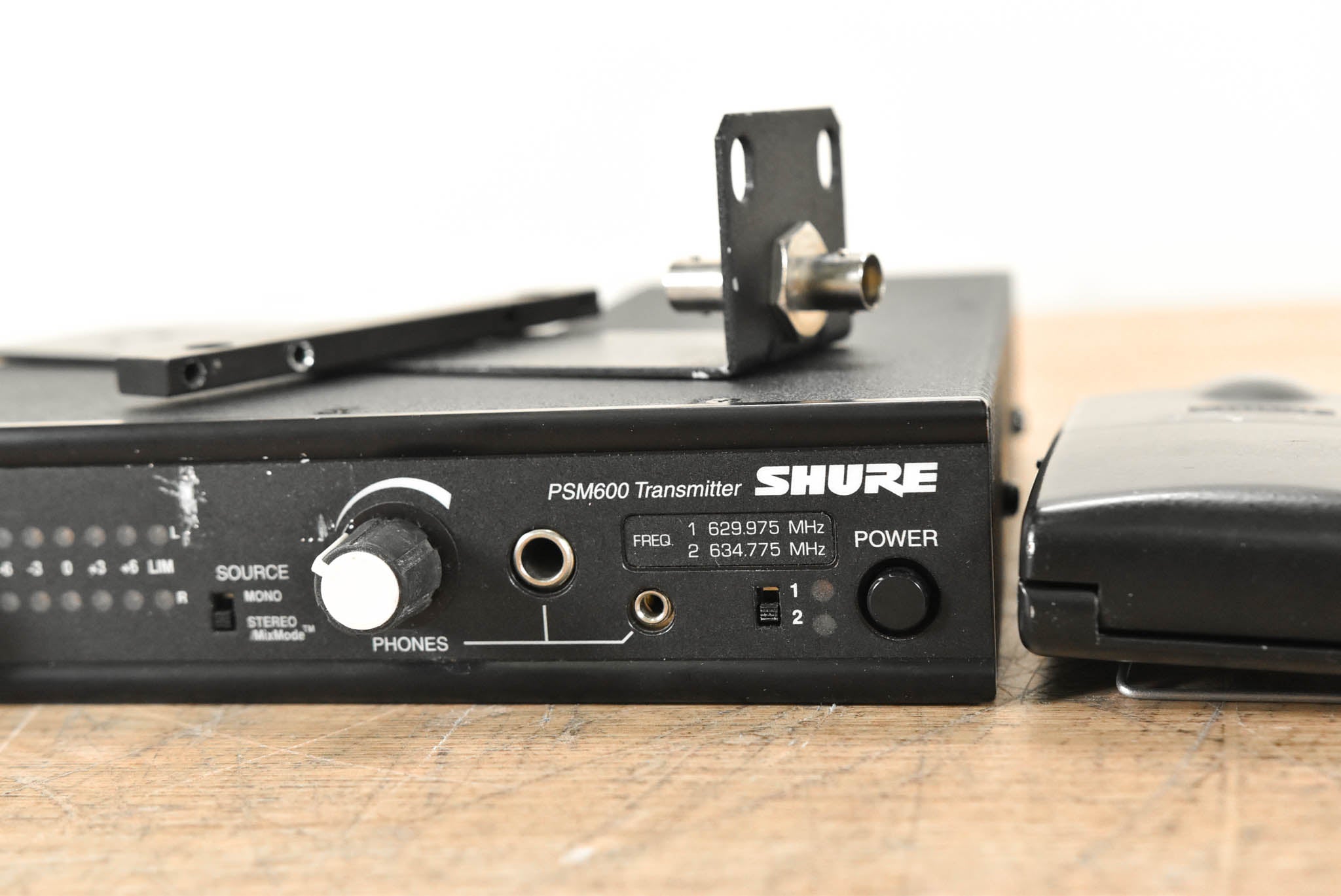 Shure PSM600 Wireless In-Ear Monitoring System - 629.975 and 634.775 MHz