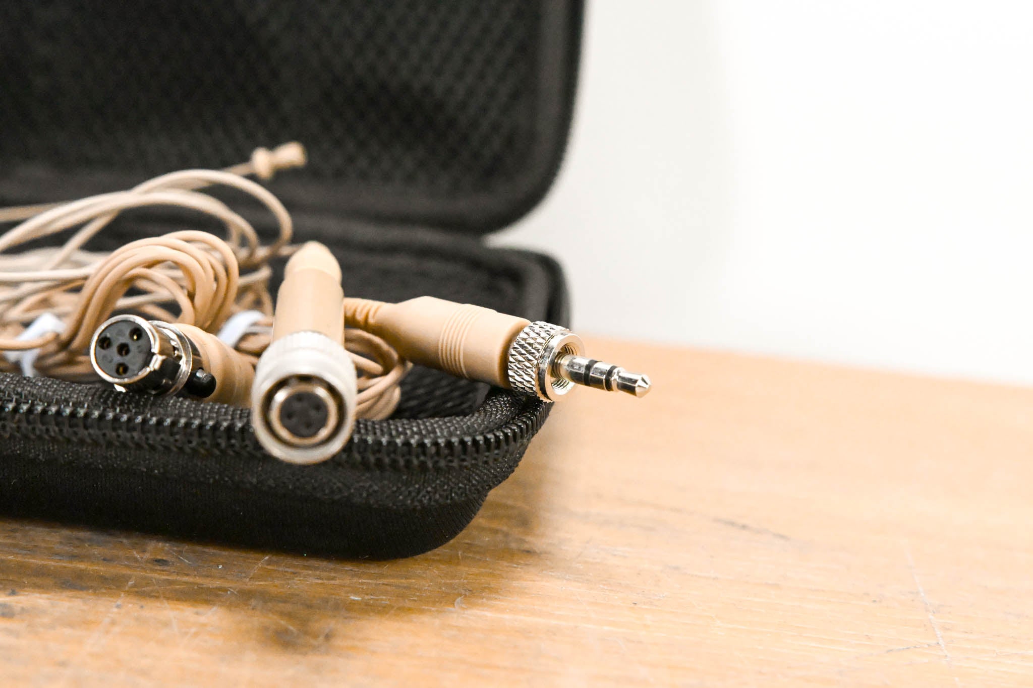 Samson SE10x Earset Microphone with Condenser Capsule & Accessories