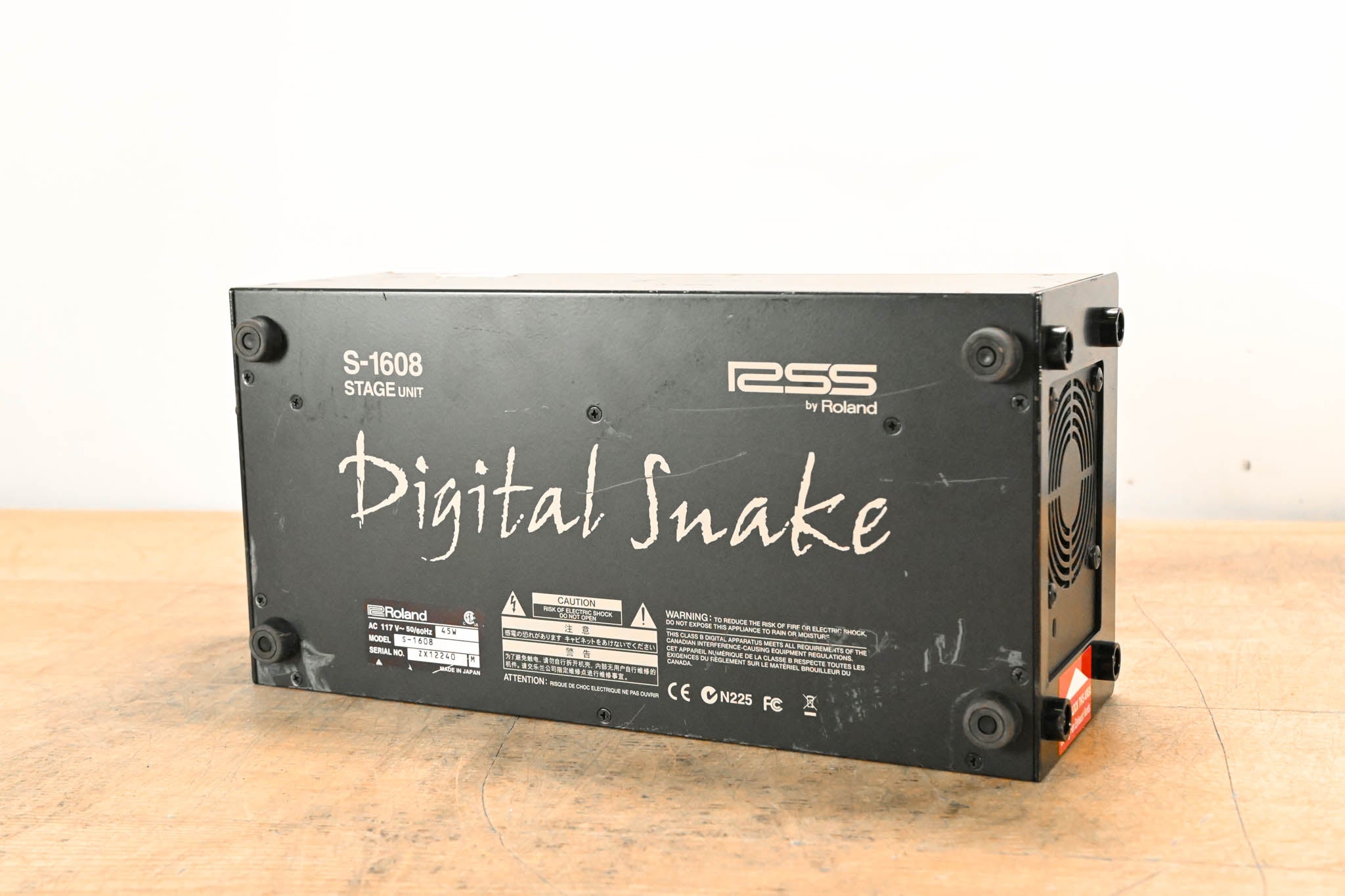 Roland S-1608 16 x 8 Stage Unit