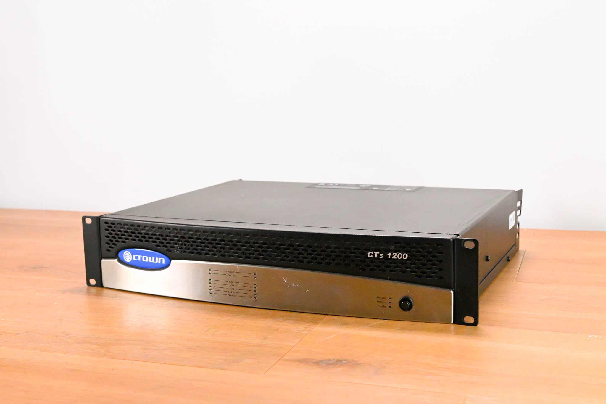 Crown CTs 1200 Two-Channel 600W Power Amplifier