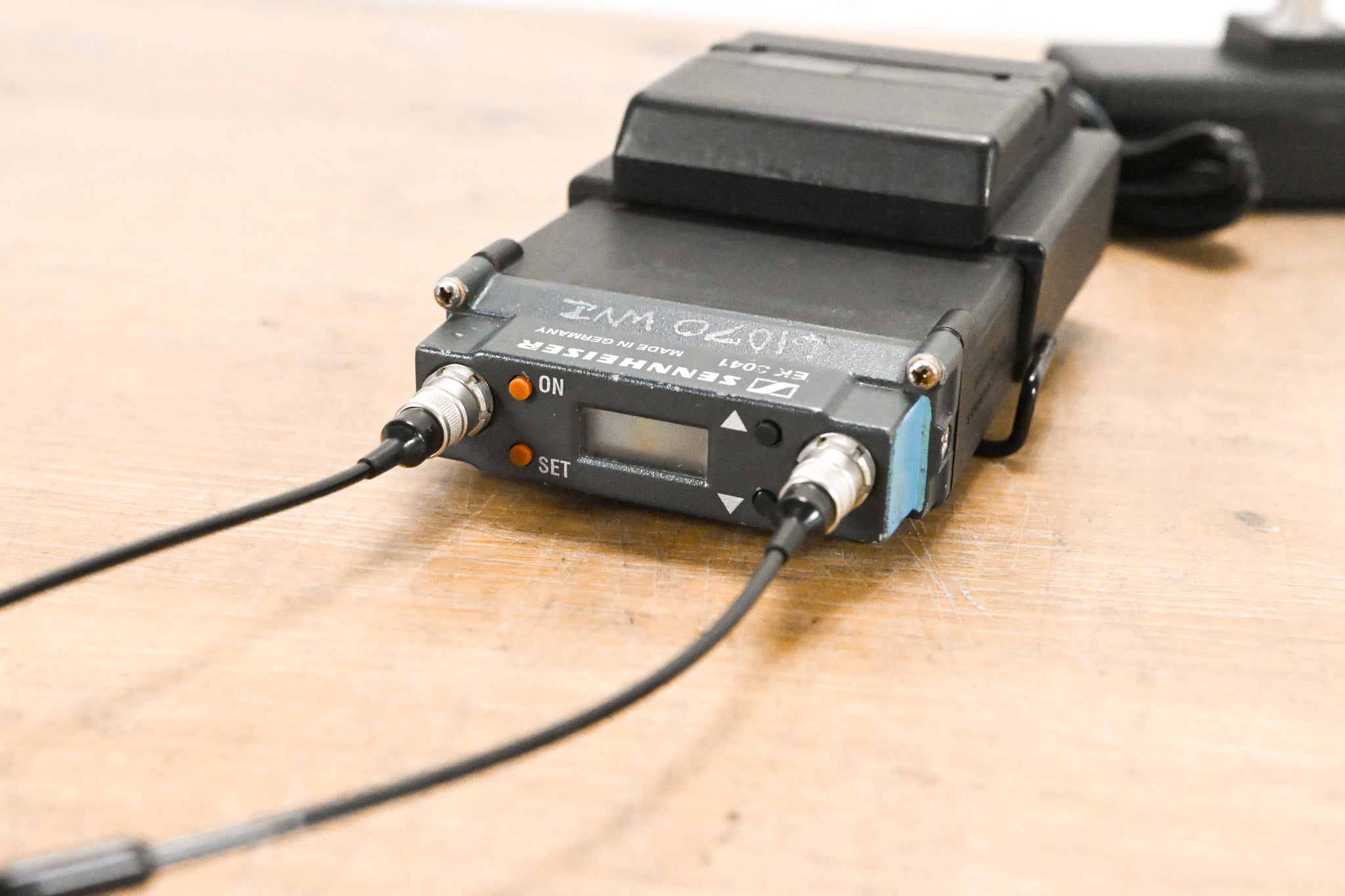 Sennheiser EK 3041-U True Diversity UHF Slot-In Wireless Receiver
