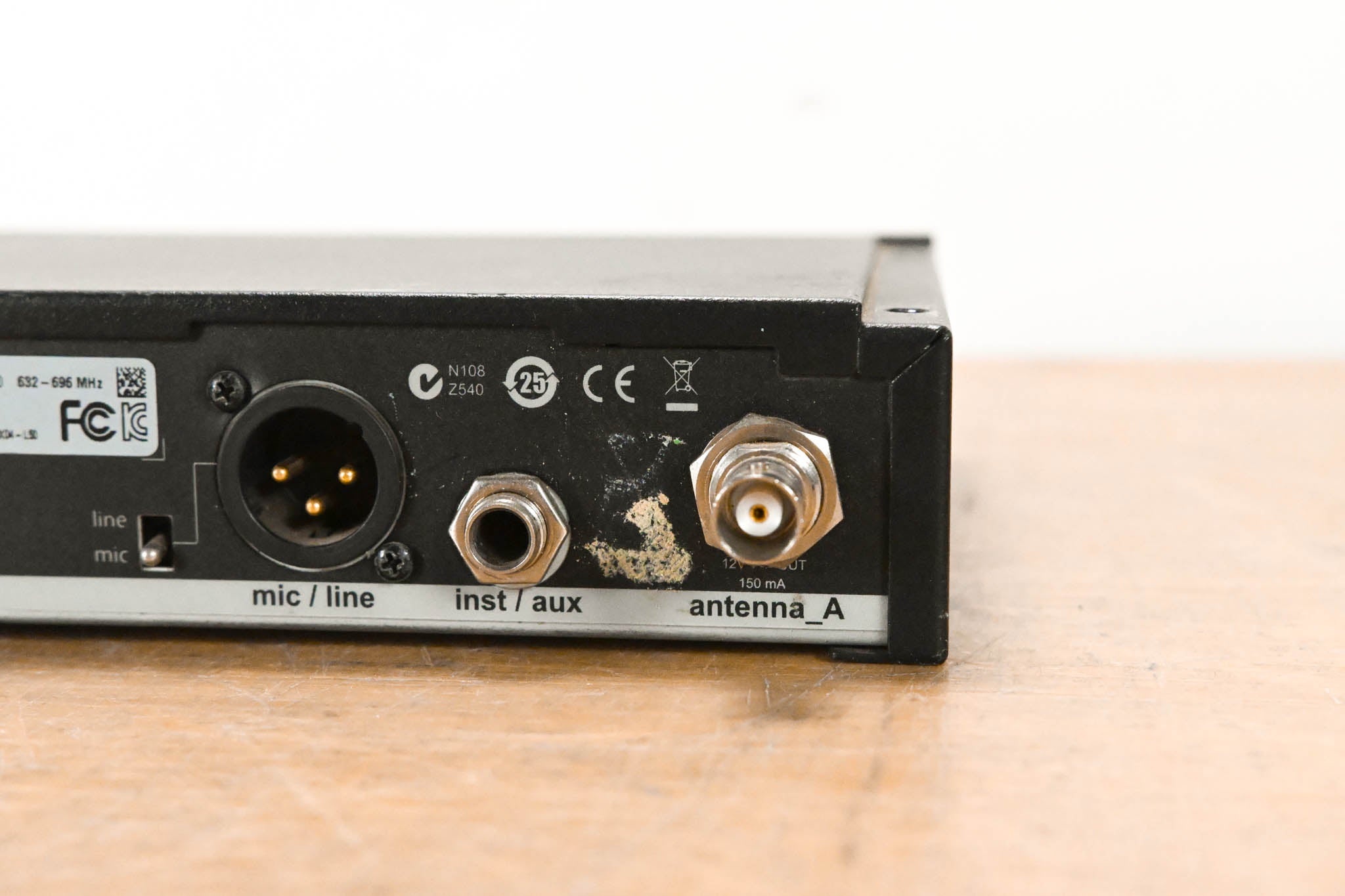 Shure ULXD14 Wireless Belt Pack System - L50 Range (NO POWER SUPPLY)