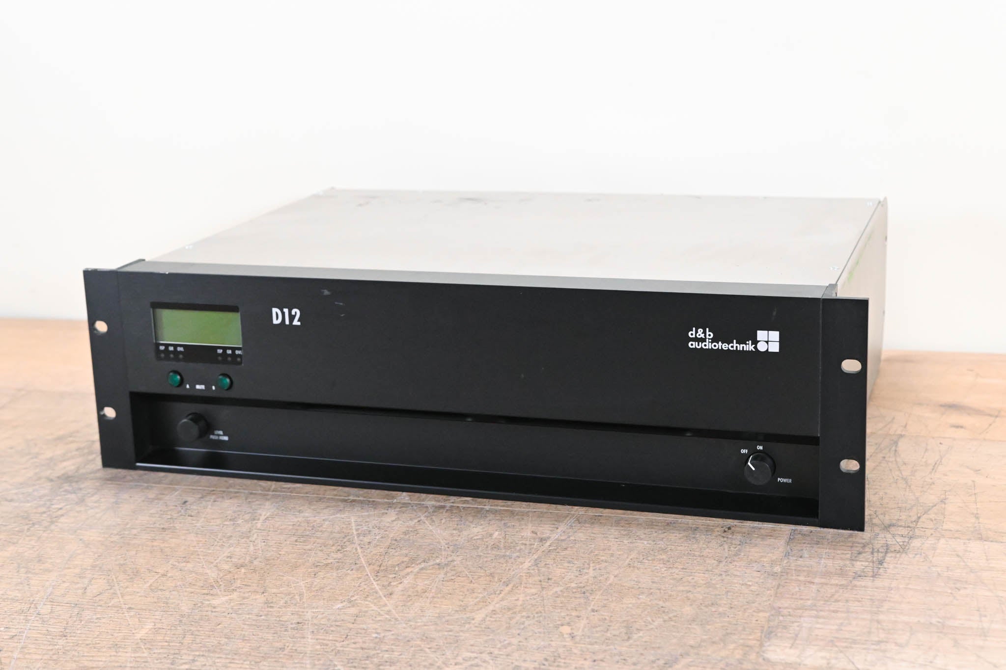 d&b audiotechnik D12 Dual-Channel Power Amplifier