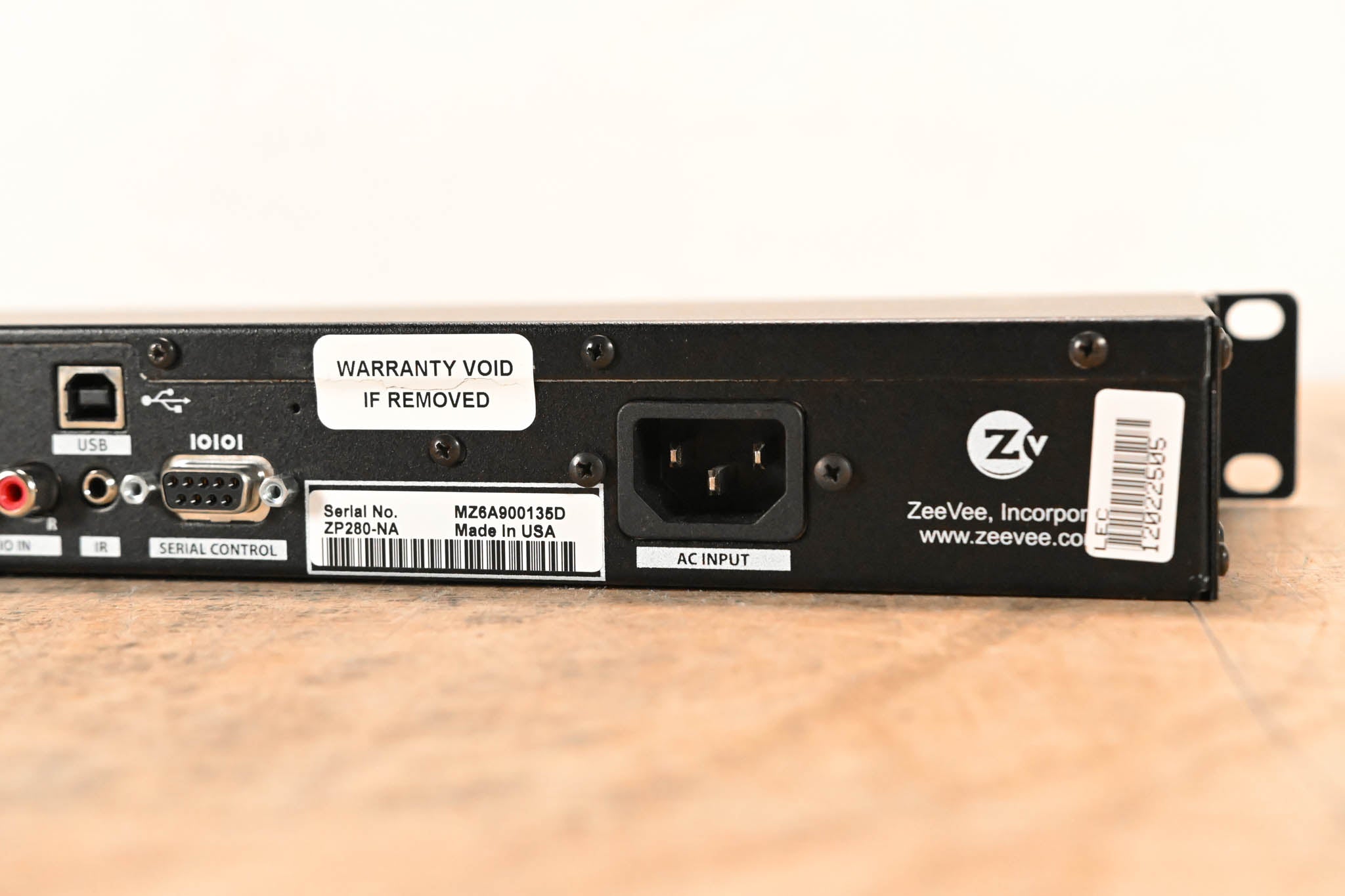 ZeeVee ZvPro 280 MPEG-2 Encoder Modulator