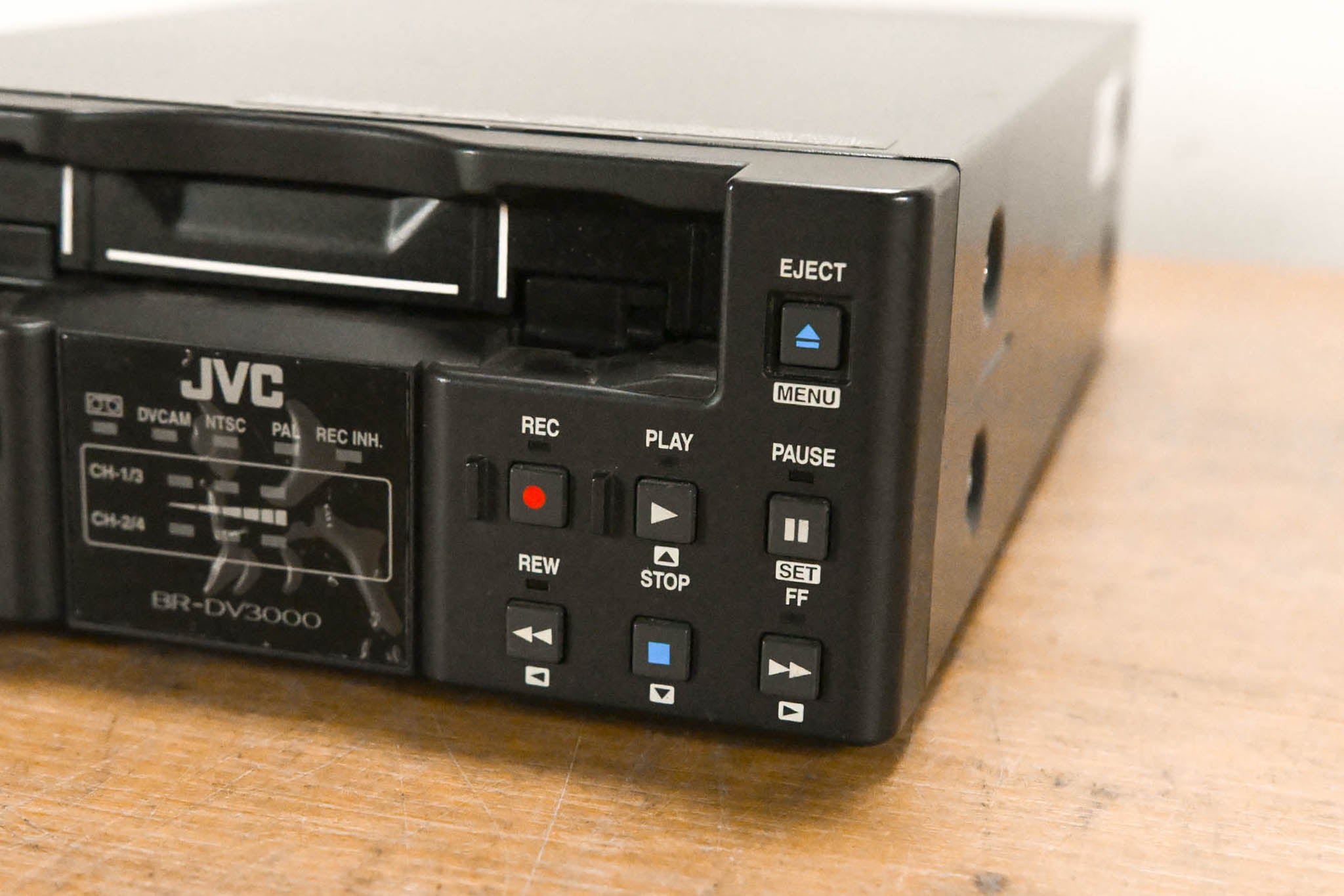 JVC BR-DV3000U MiniDV / DVCAM Video Deck (NO POWER SUPPLY)
