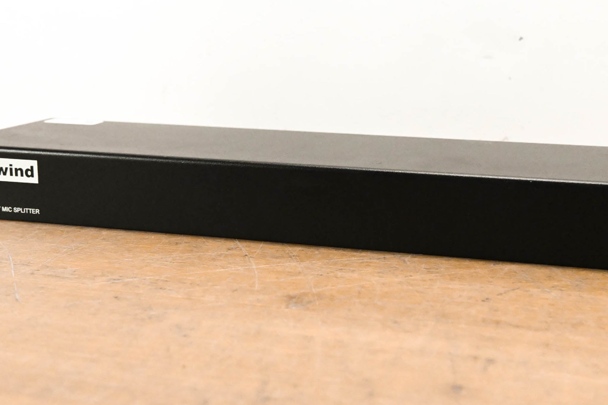 Whirlwind SPC83 8-Channel Mic Splitter w/ 1 Direct & 2 Isolated Outputs