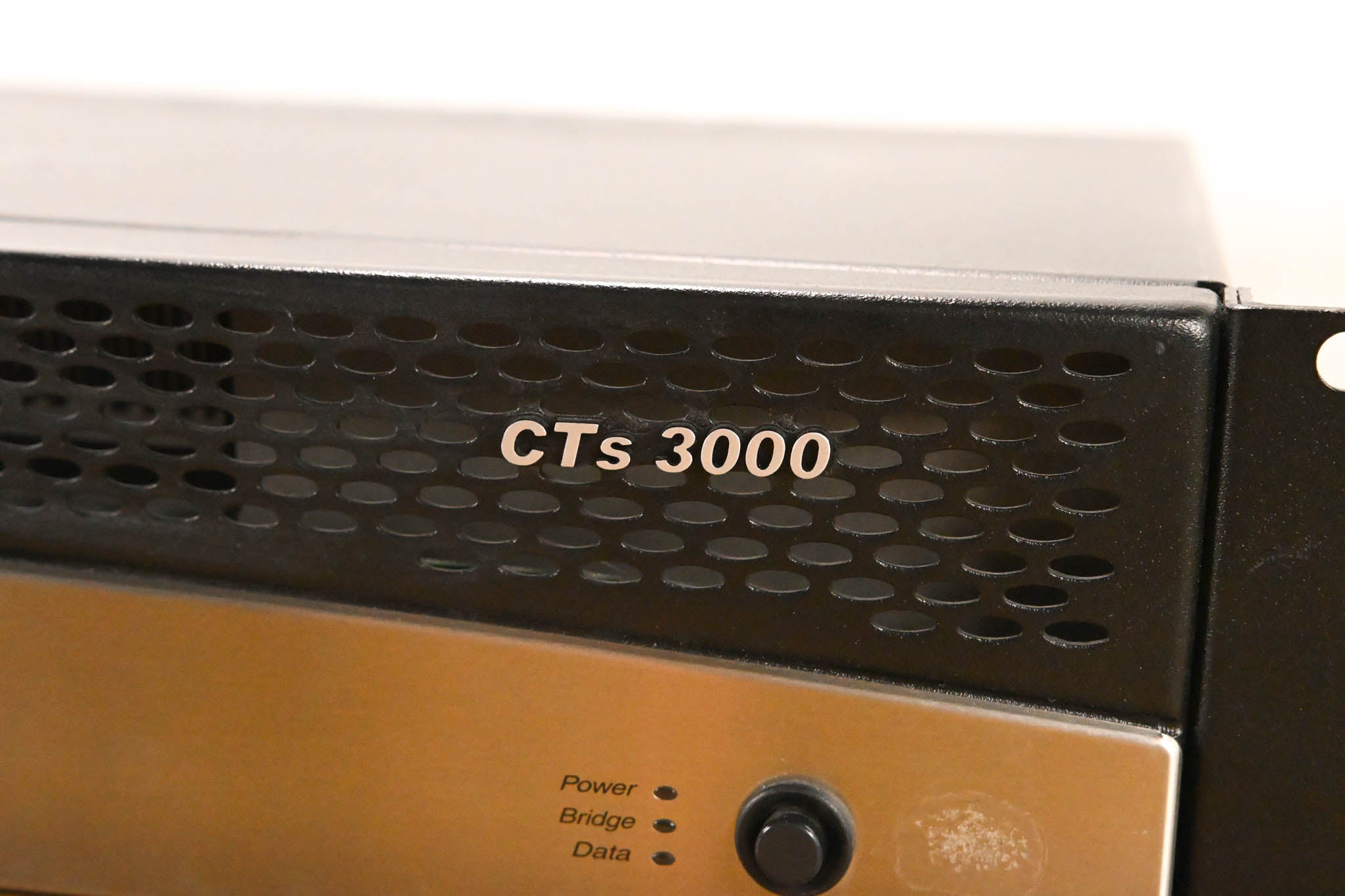 Crown CTs 3000 Two-Channel 1500W Power Amplifier