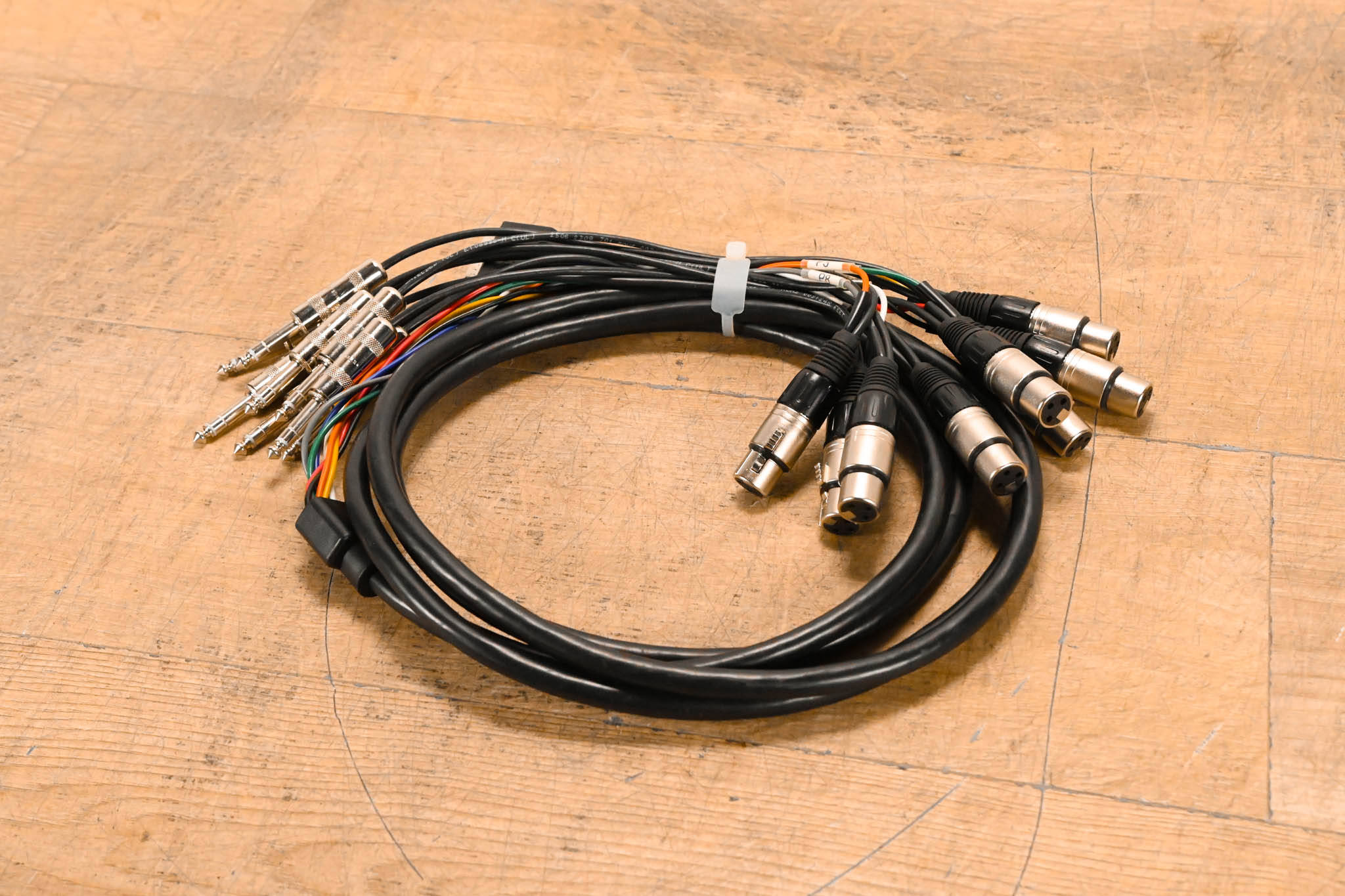 Unbranded DB25 Male to (8x)XLRF and (8x)TRS Cable - 10ft