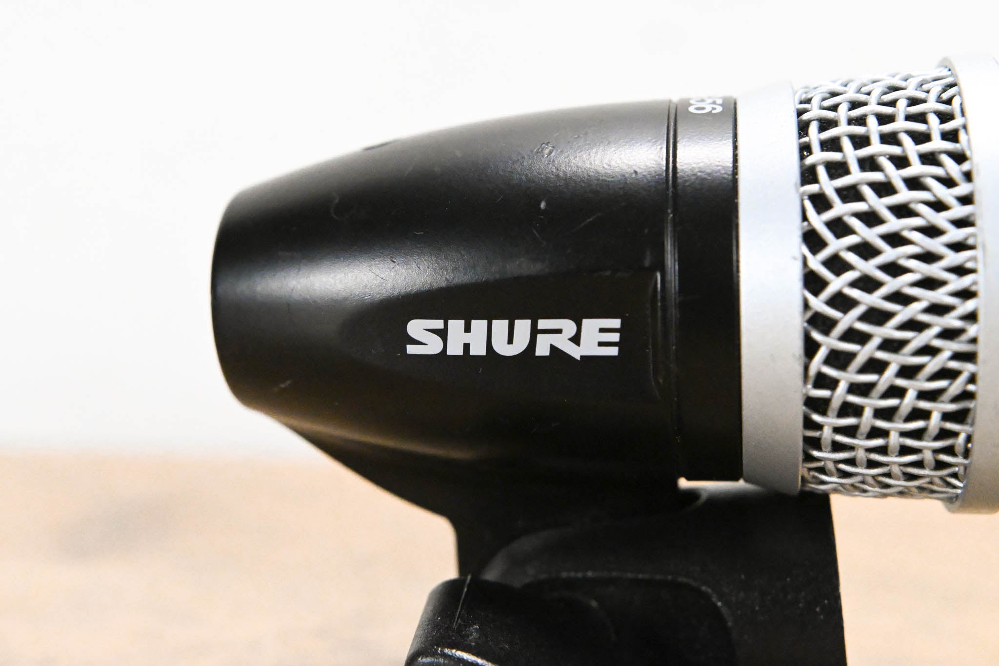 Shure PG56 Cardioid Dynamic Snare/Tom Microphone