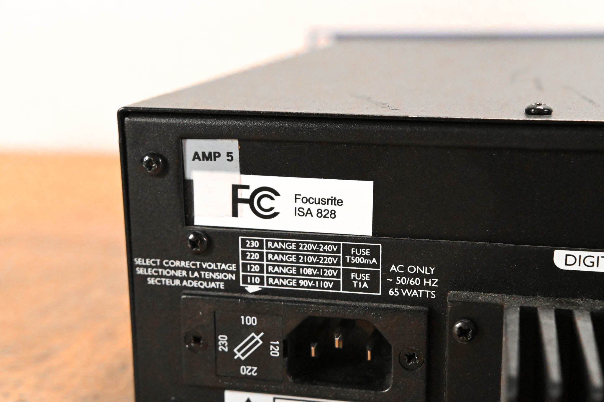 Focusrite ISA828 8-Channel Microphone Preamplifier