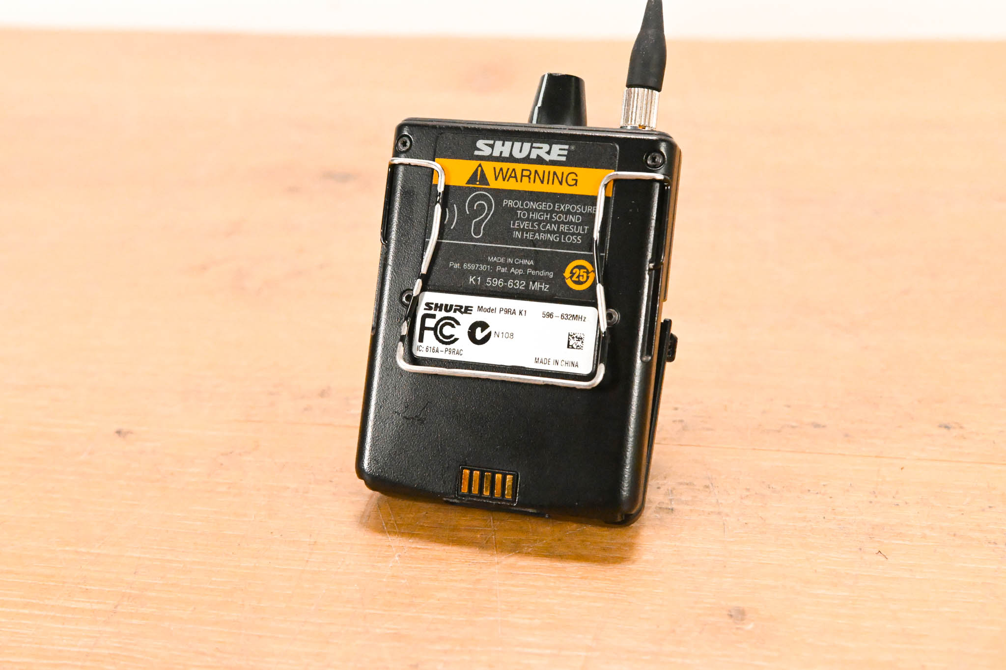 Shure P9RA-K1 Wireless Bodypack Receiver - K1 Band: 596-632 MHz