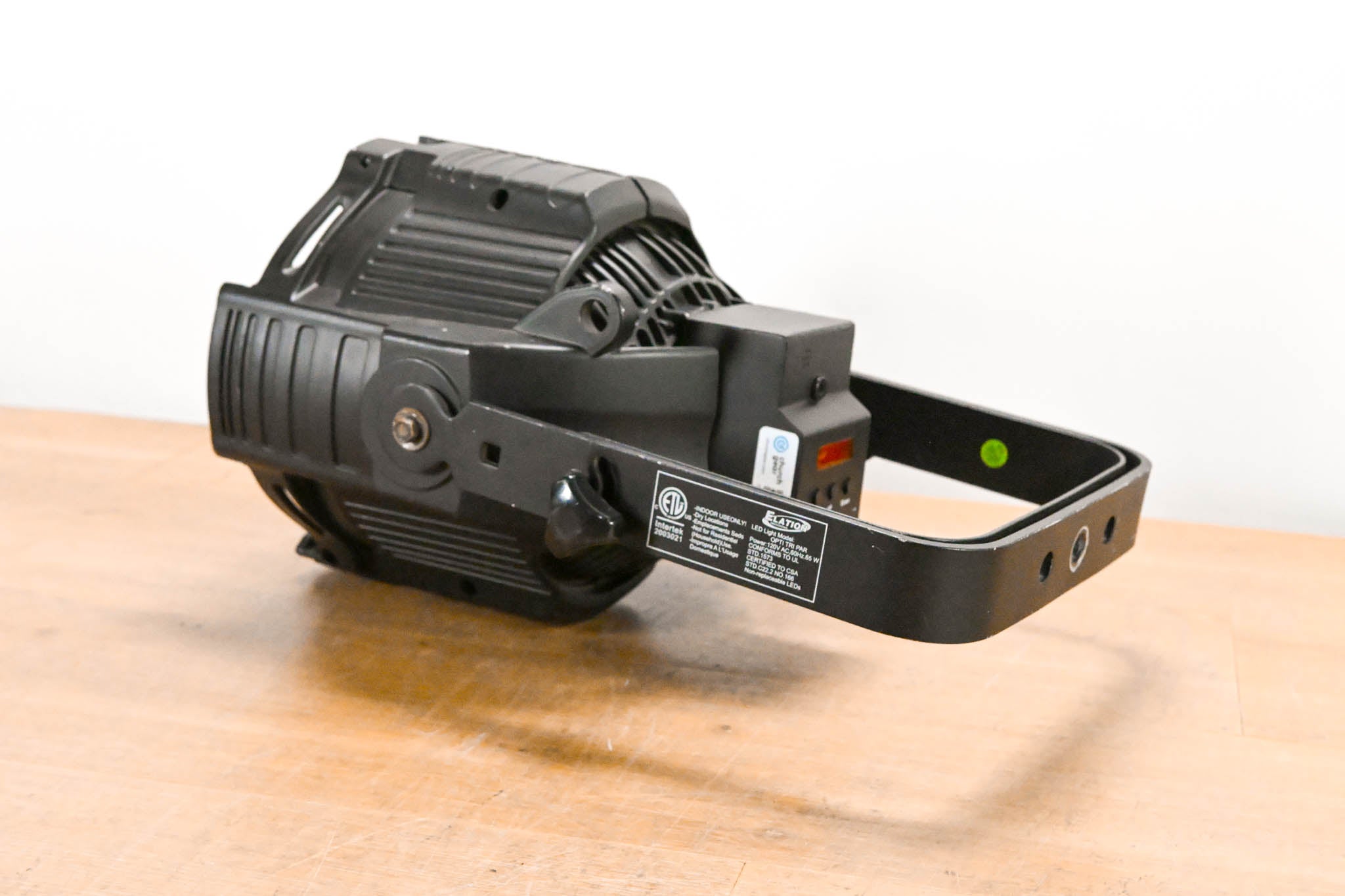 Elation OPTI TRI PAR 18 x 3W Tri Color LED Par