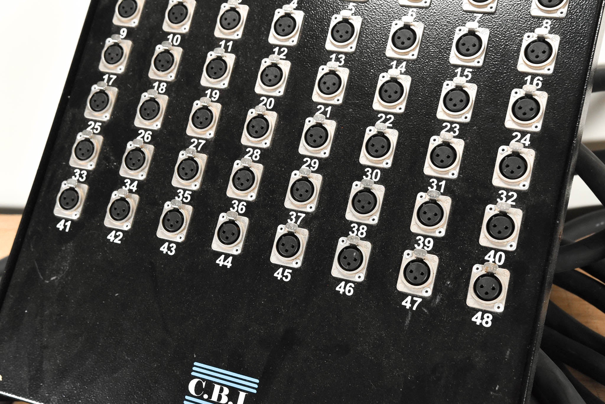 CBI StarPerformer 2000 48-Channel Box to Ten47 150-pin Connector Snake