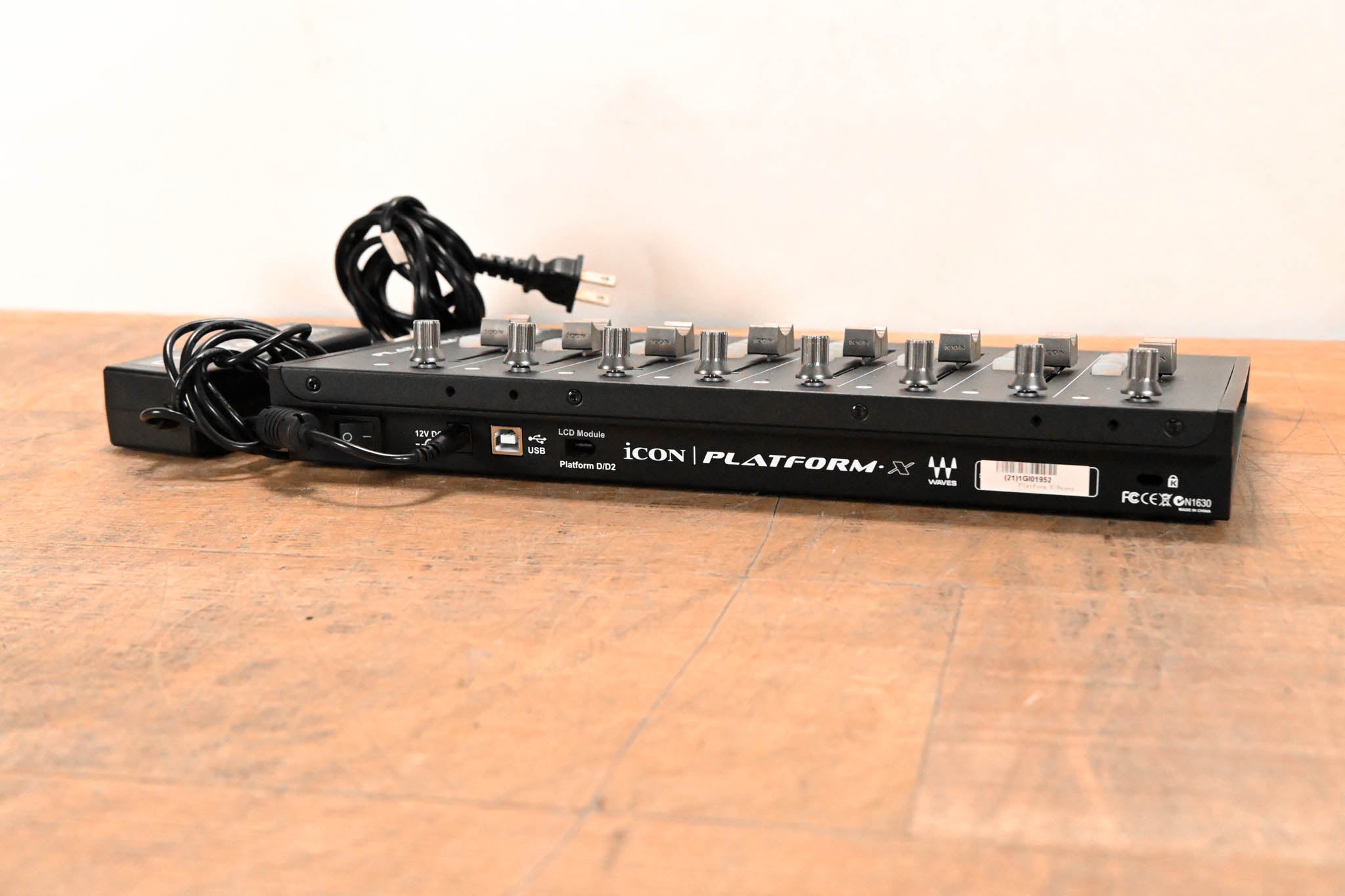 Icon Pro Audio Platform X 8-CH Extender for Platform M Control Surface