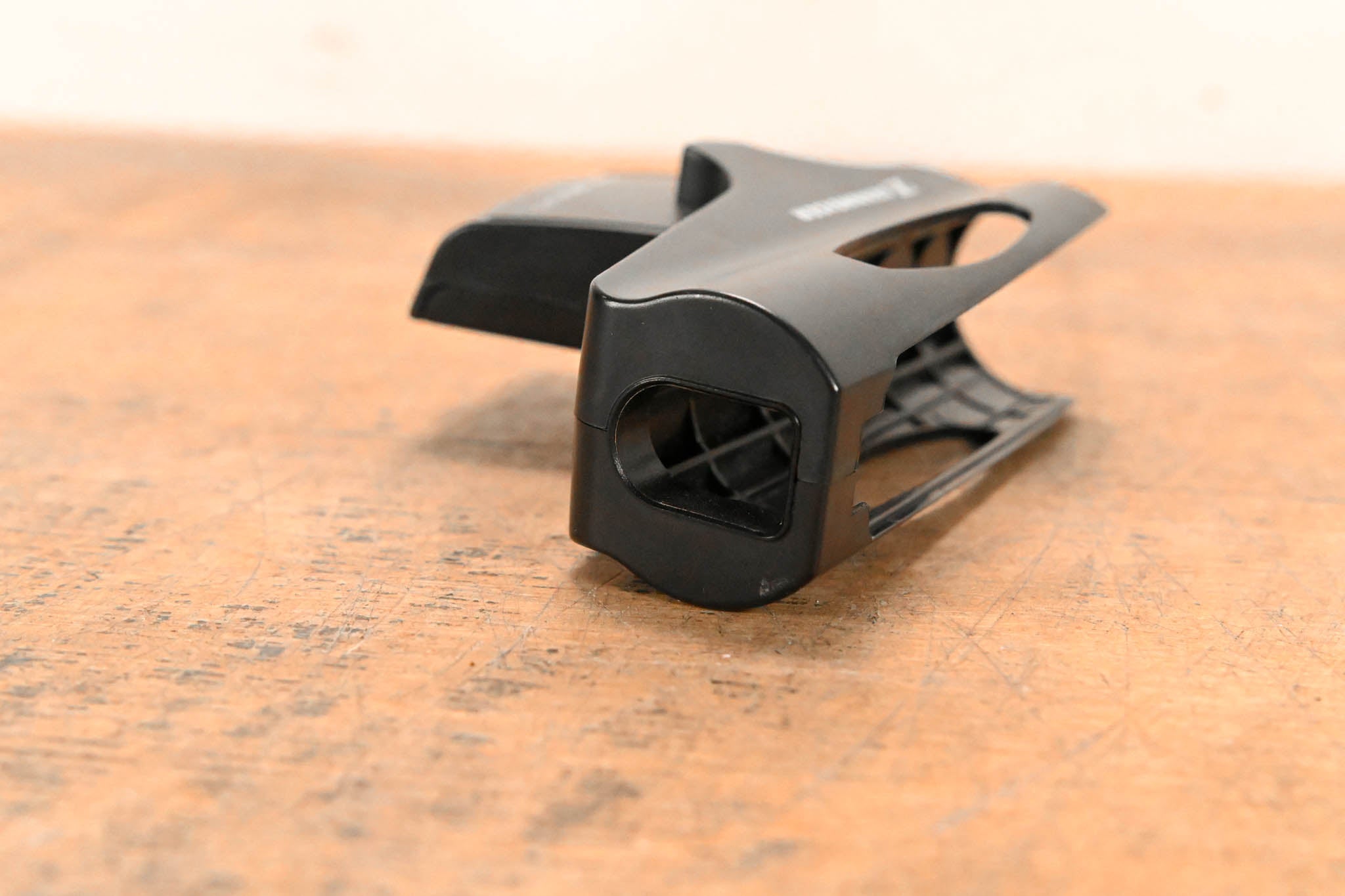 Sennheiser LA 2 Charging Adapter