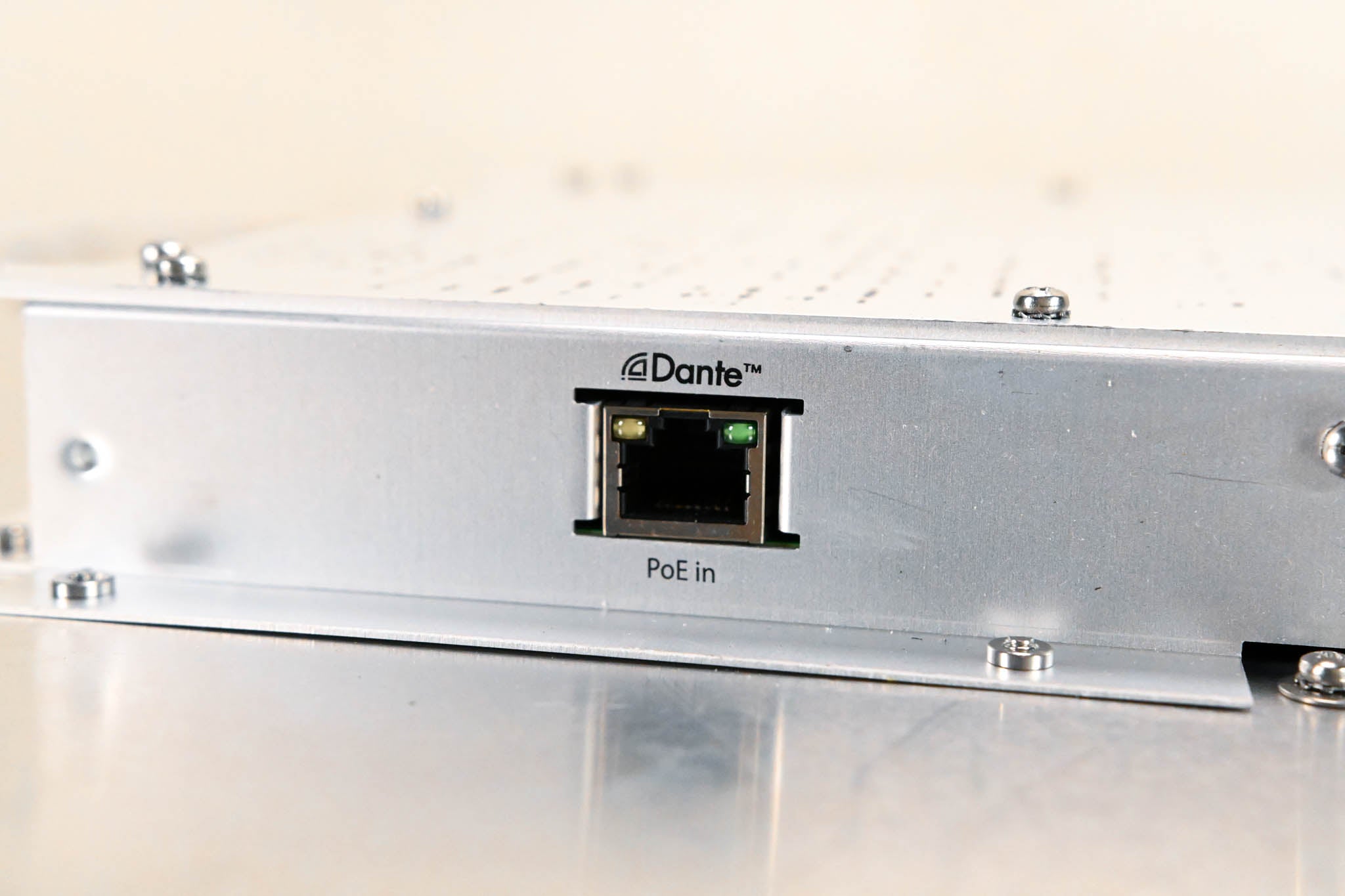 Shure MXA910W Ceiling Array Microphone