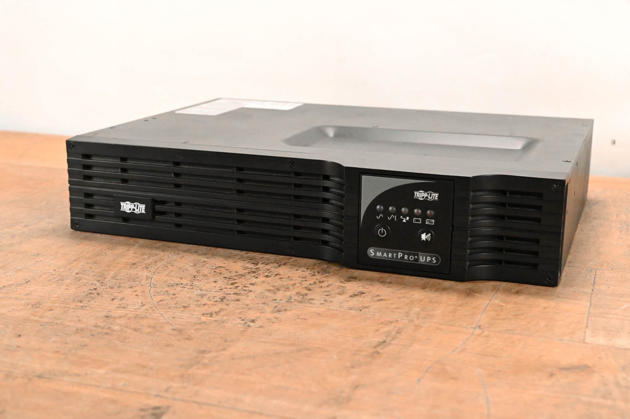 Tripp Lite Smart1500RM2U Smart Pro UPS (NO BATTERIES)