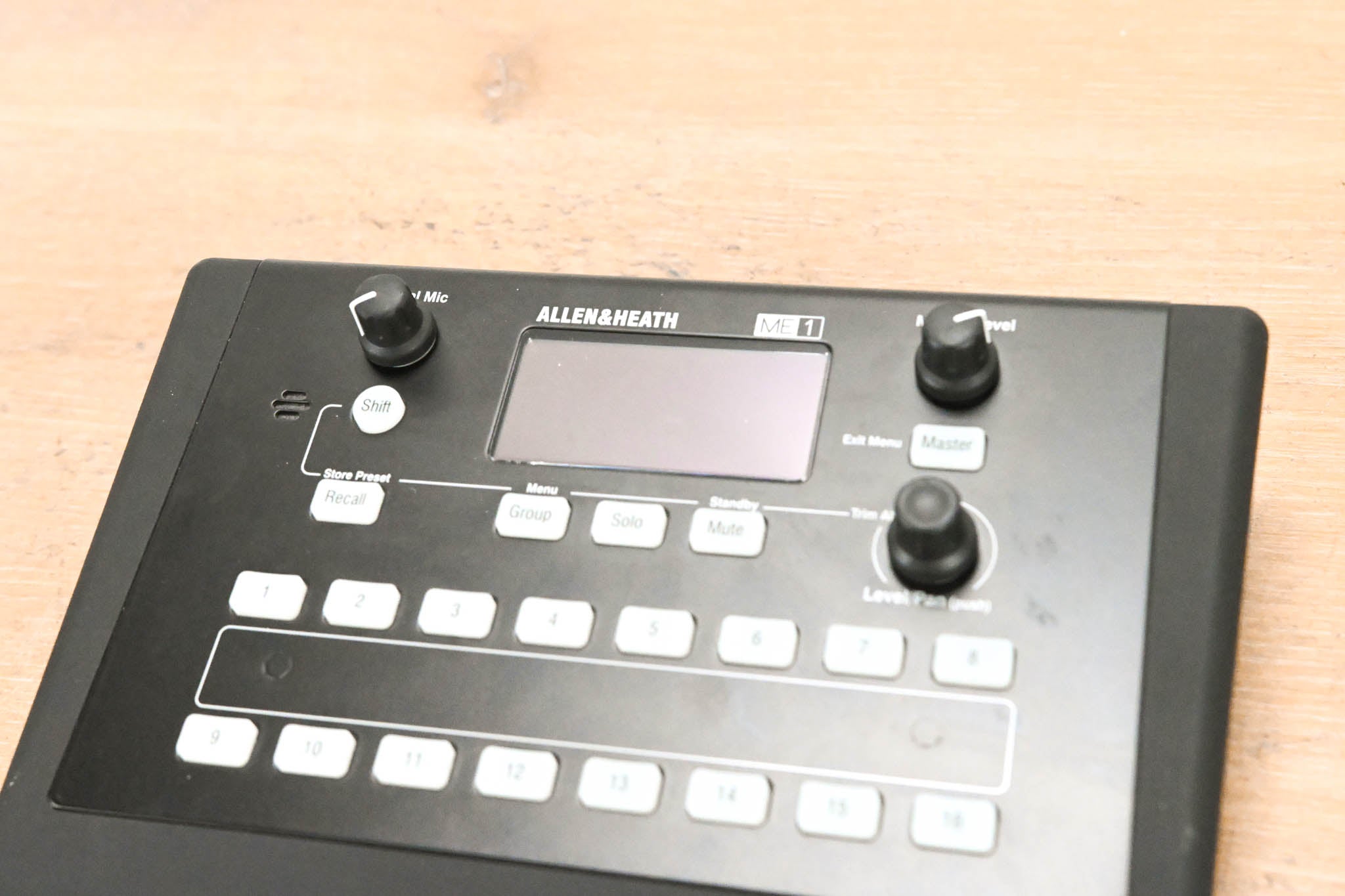 Allen & Heath ME-1 Personal Monitor Mixer