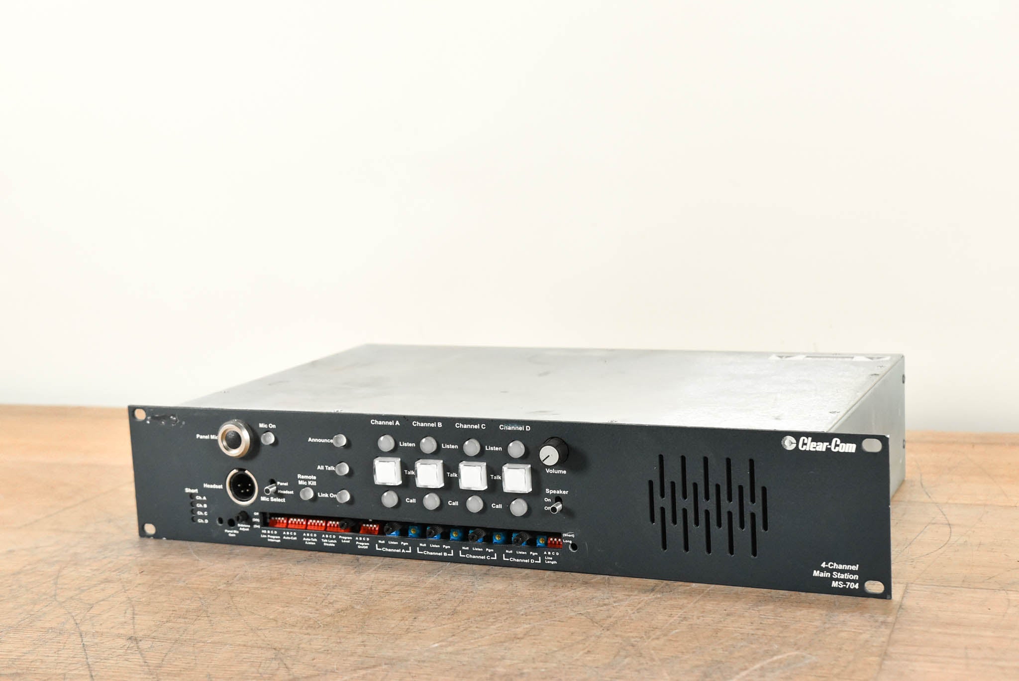 Clear-Com MS-704 2RU Four-Channel Main Station