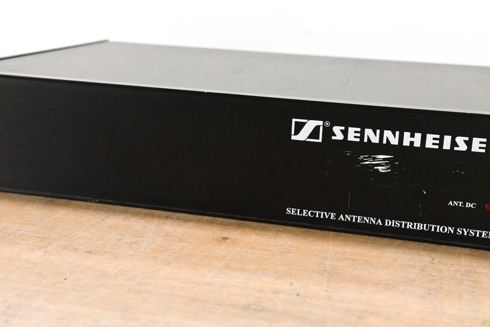Sennheiser SAS108 Selective Antenna Distribution System 506-530 MHz