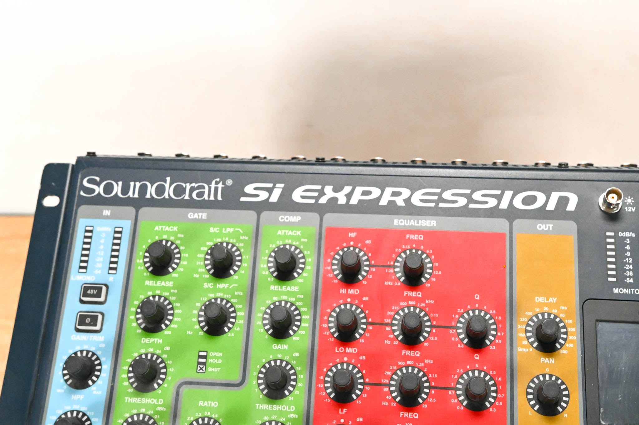 Soundcraft Si Expression 1 16-Channel Digital Audio Mixing Console