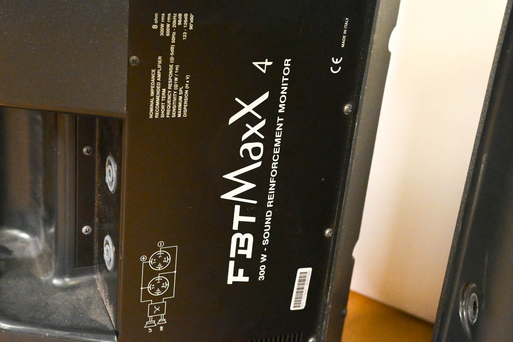 FBT MaxX 4 300W Sound Reinforcement Monitor (PAIR)