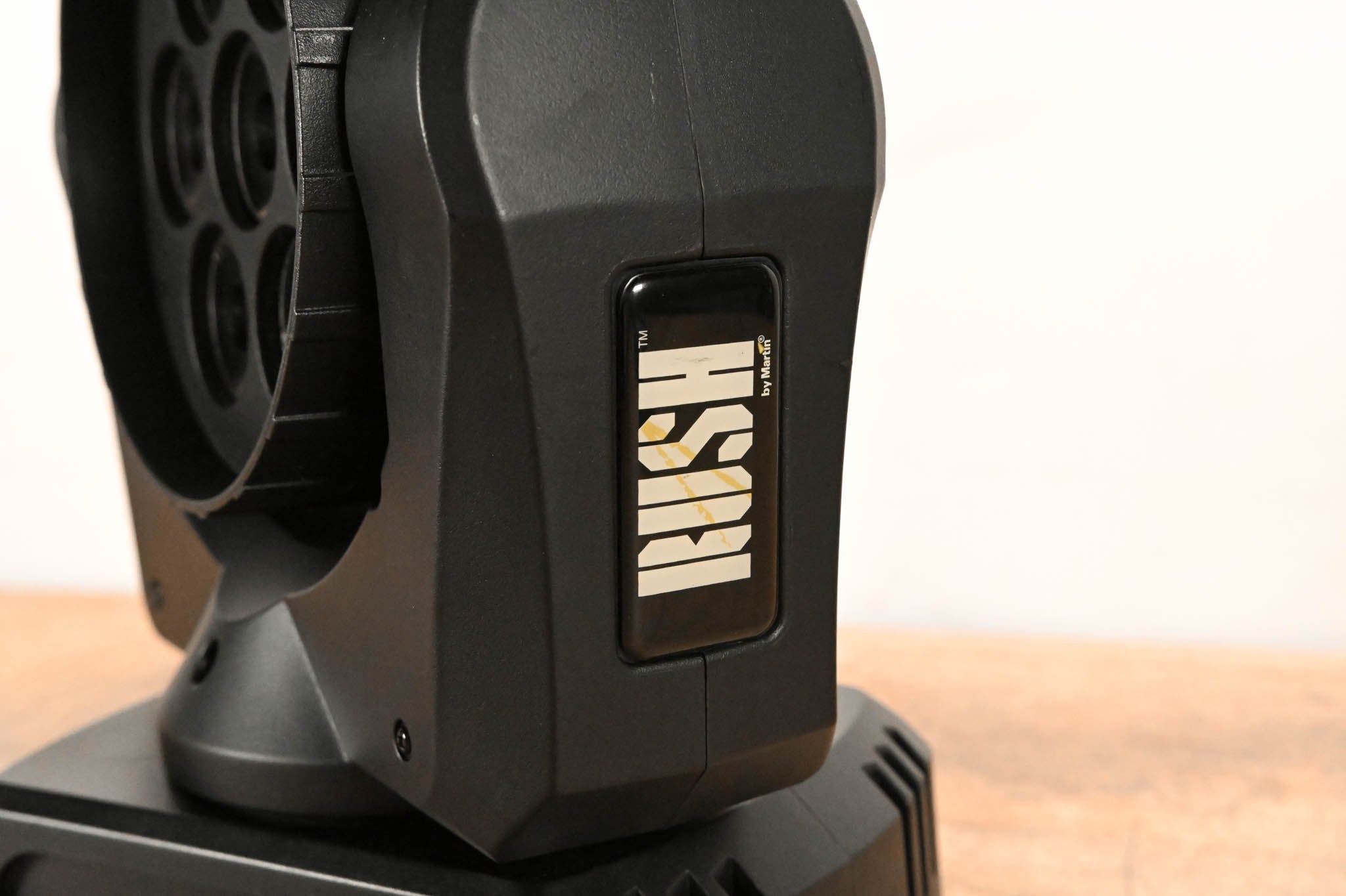 Martin Lighting RUSH MH 2 Wash LED Wash Moving Head Fixture