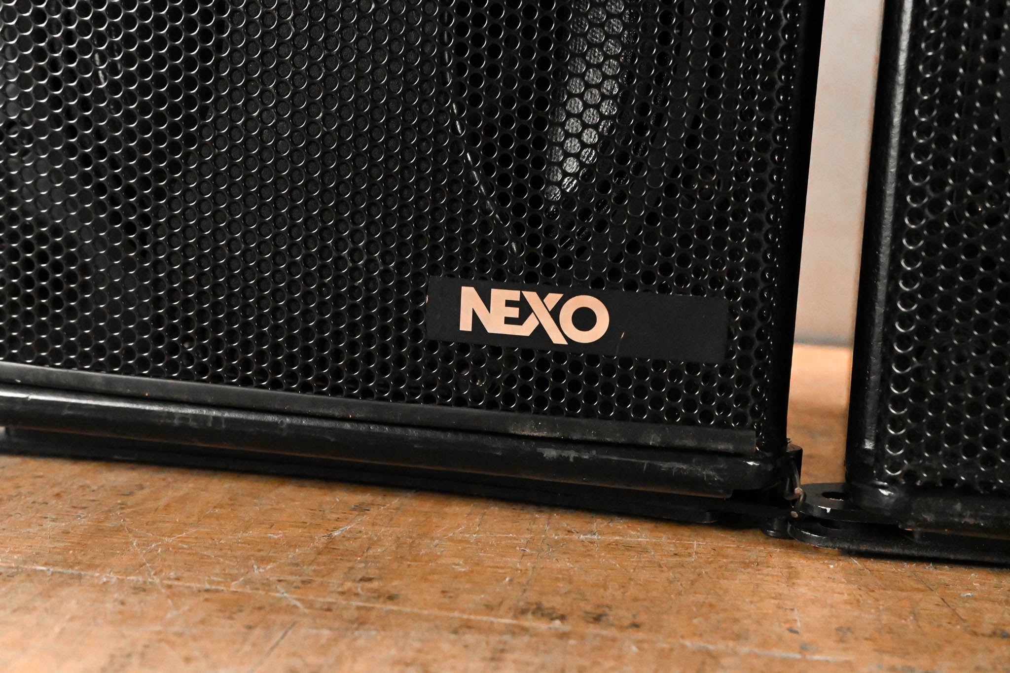 NEXO GEO S805 Compact High-Output Array Module (PAIR)