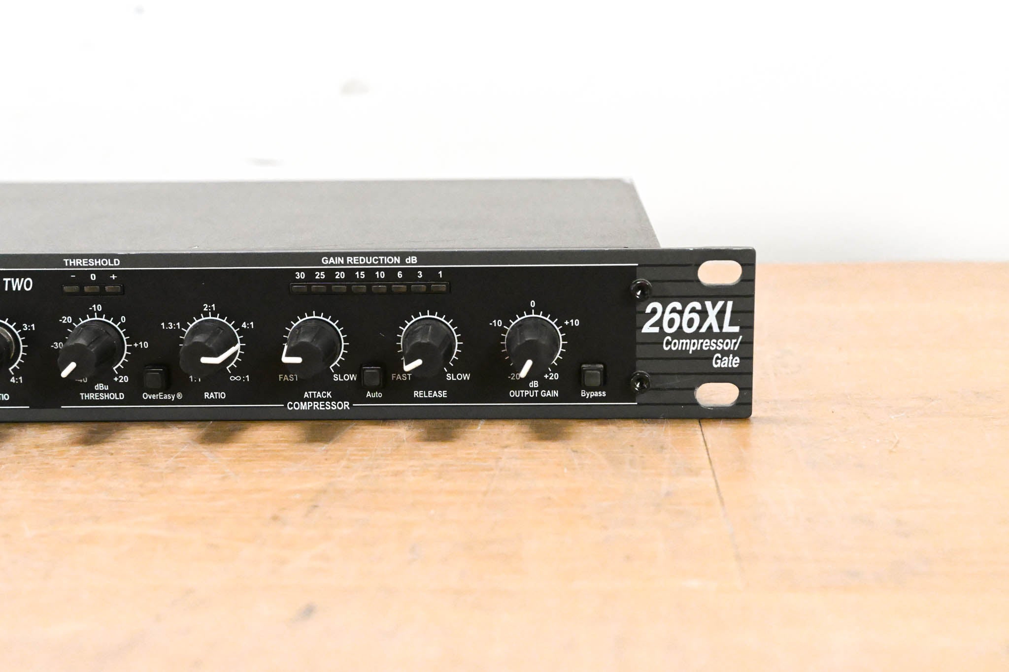 dbx 266XL 2-Channel Compressor/Gate
