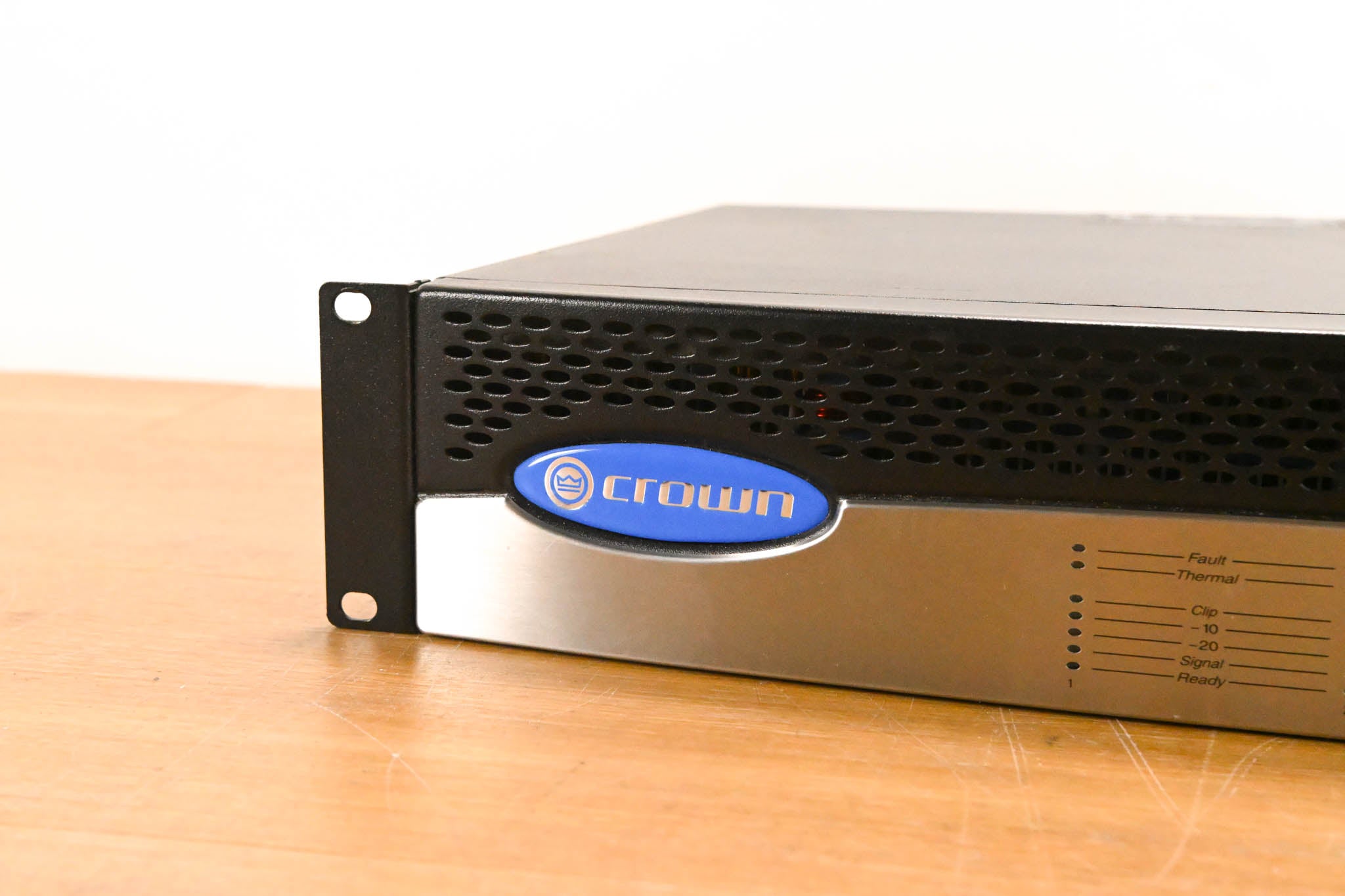 Crown CTs 1200 Two-Channel 600W Power Amplifier