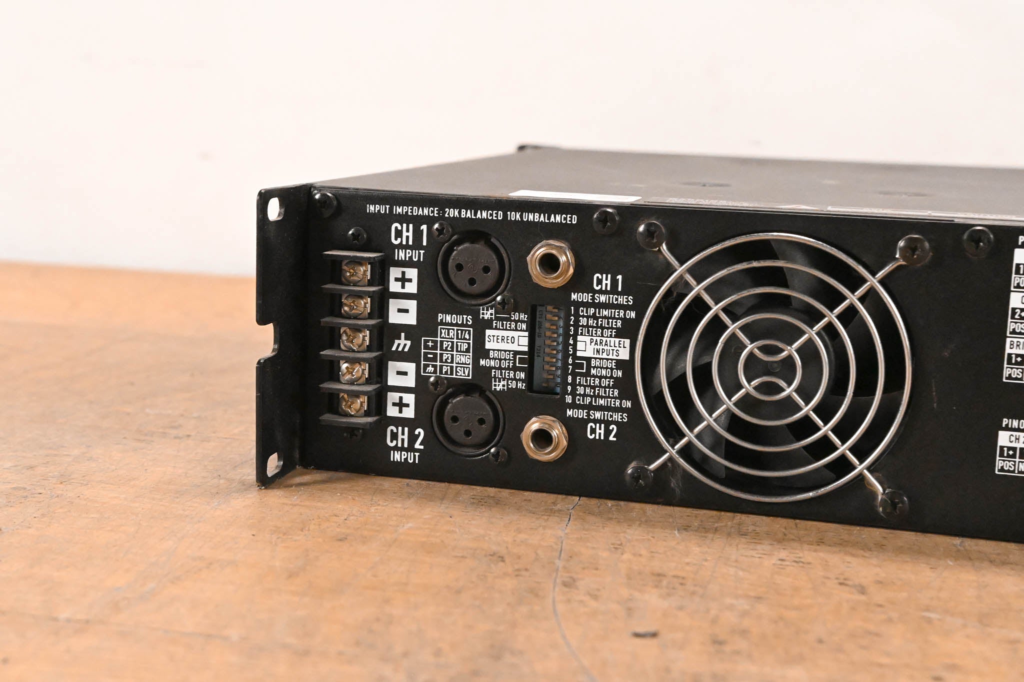 QSC RMX850 2-Channel Power Amplifier